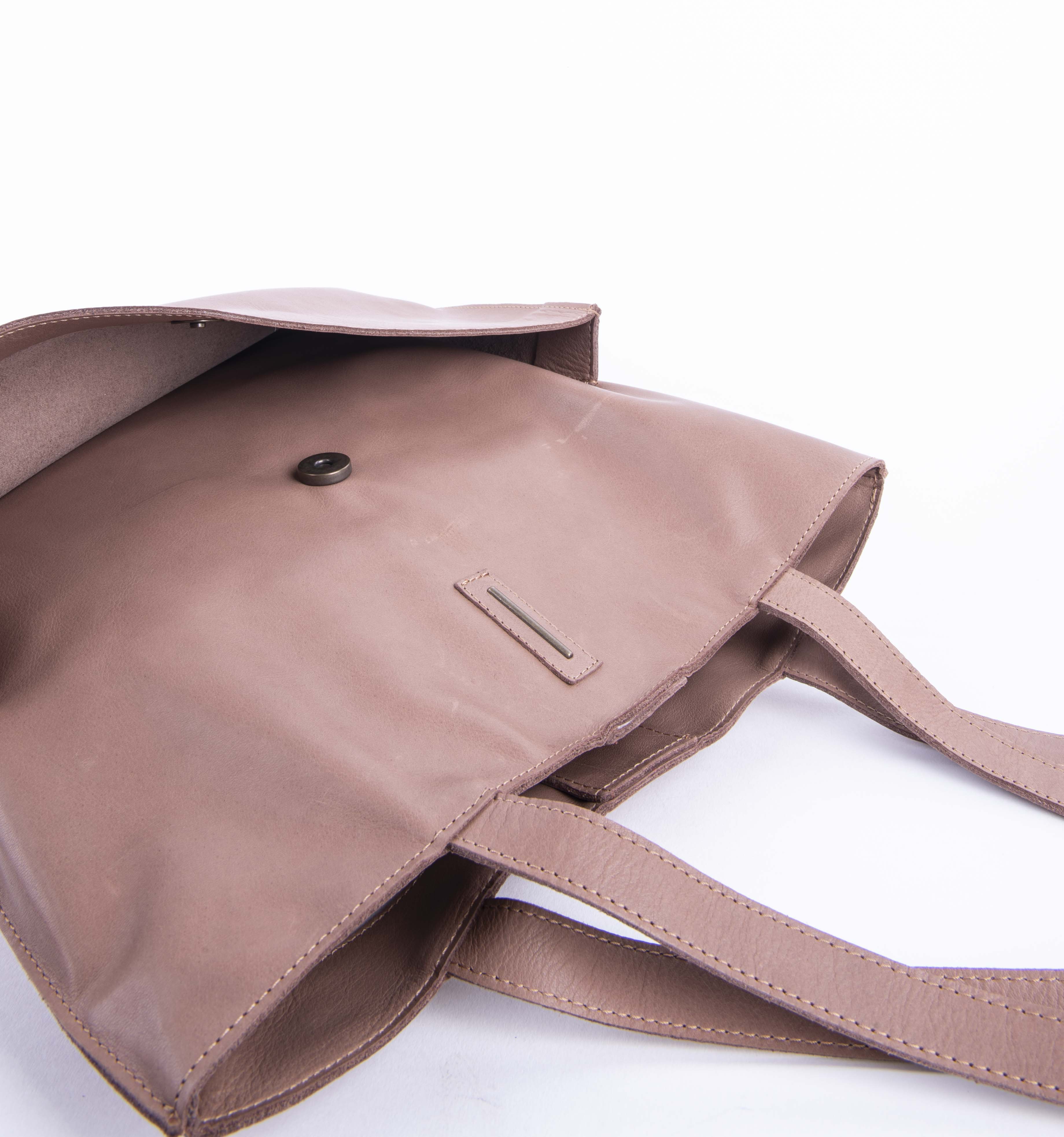 New Shopper mousse cammeo