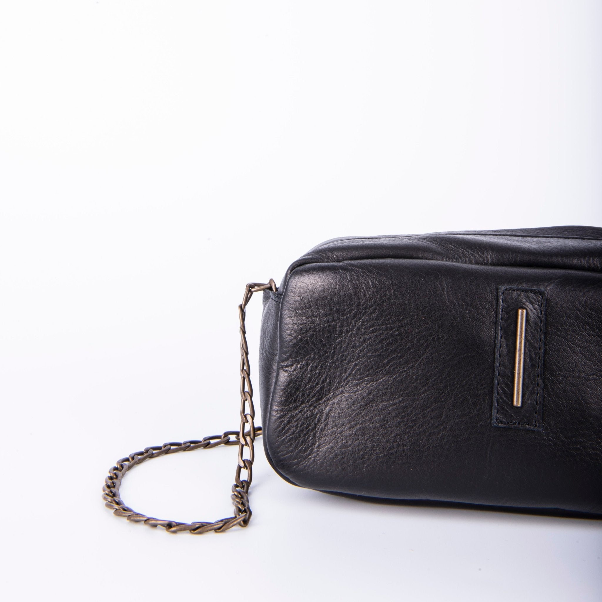 Brook mousse nero - pochette a tracolla in pelle nero - Marta Ray