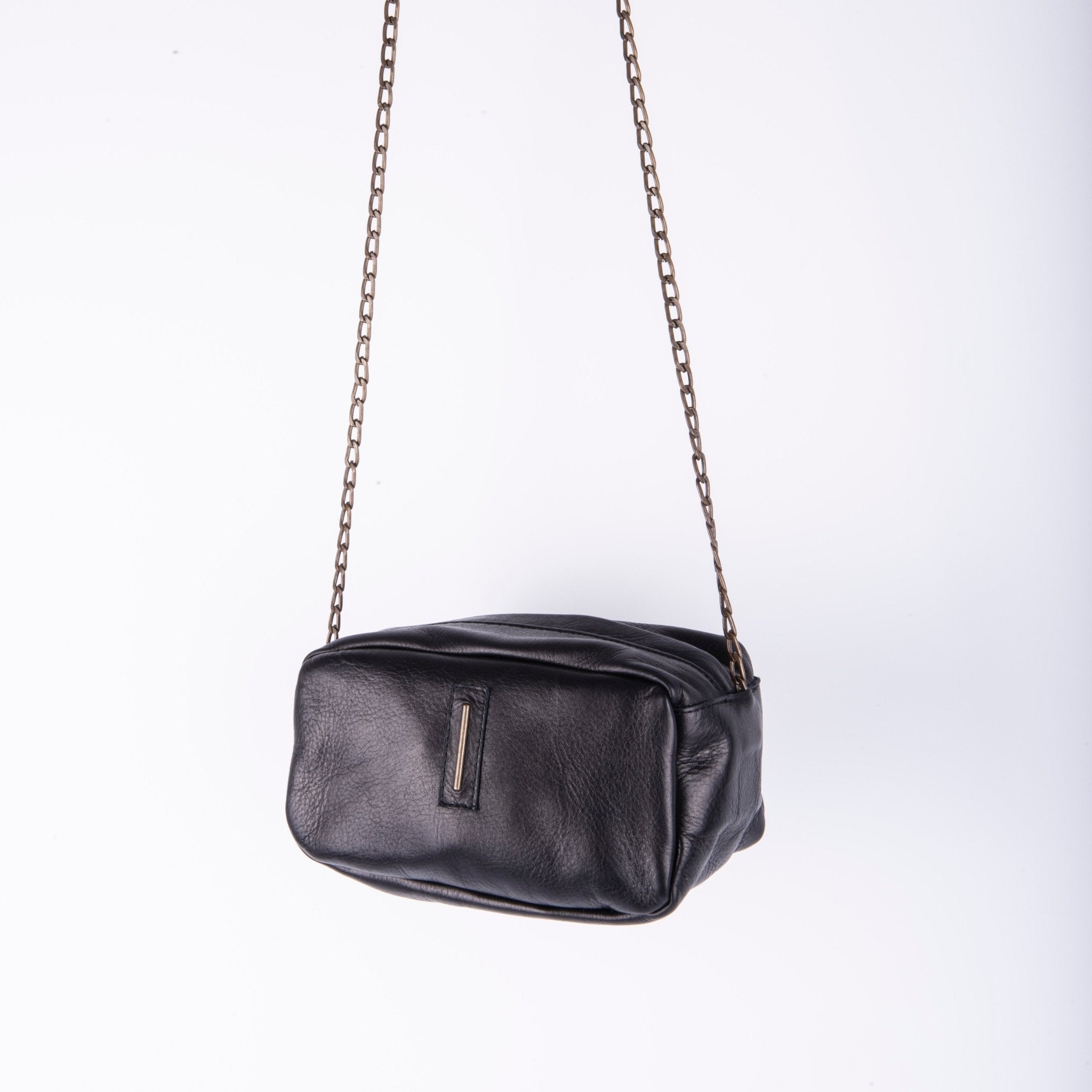 Brook mousse nero - pochette a tracolla in pelle nero - Marta Ray