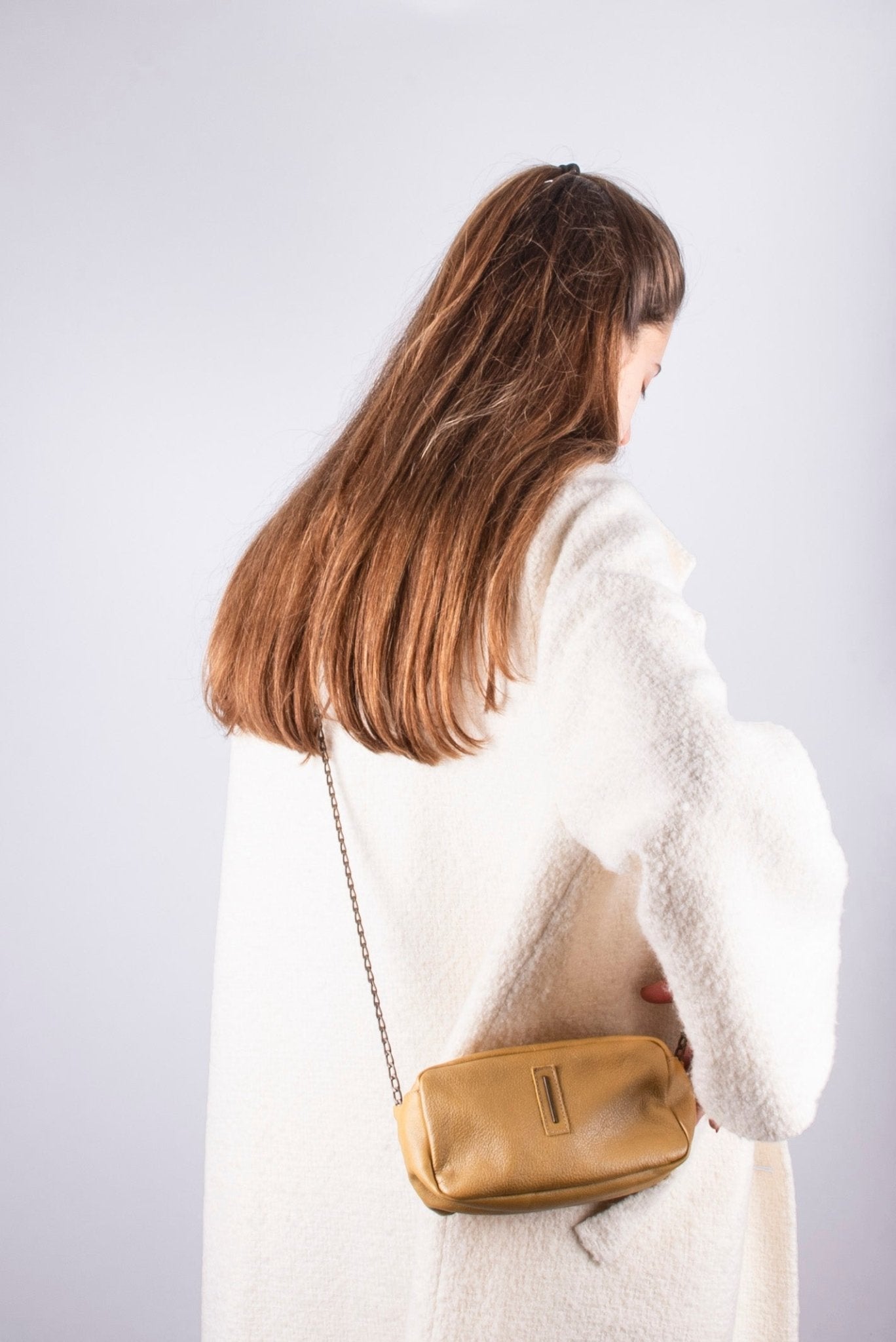 Brook mousse perlato giallo silver - pochette a tracolla in pelle gialla - Marta Ray