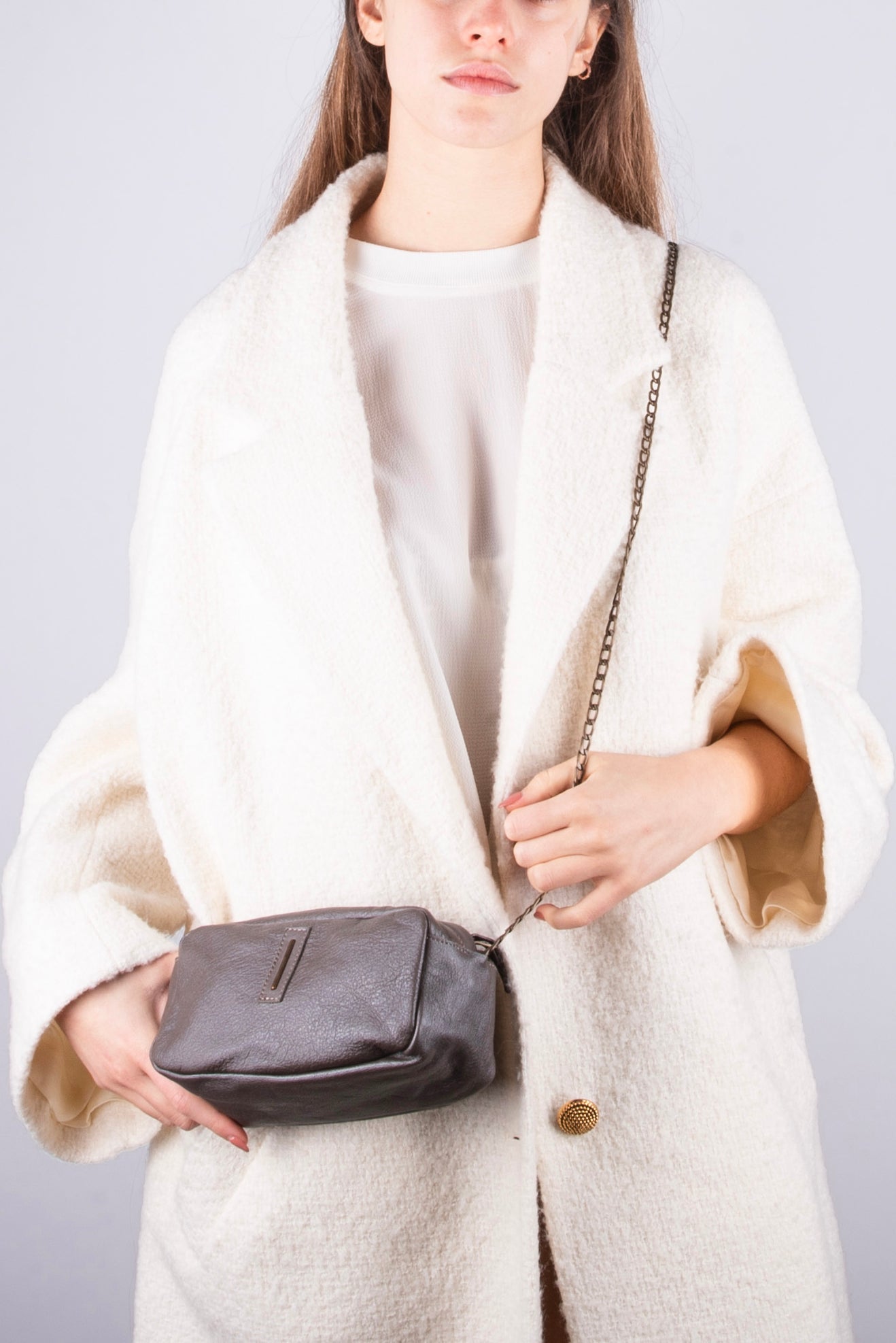 Brook mousse perlato smog silver - pochette a tracolla in pelle grigia - Marta Ray