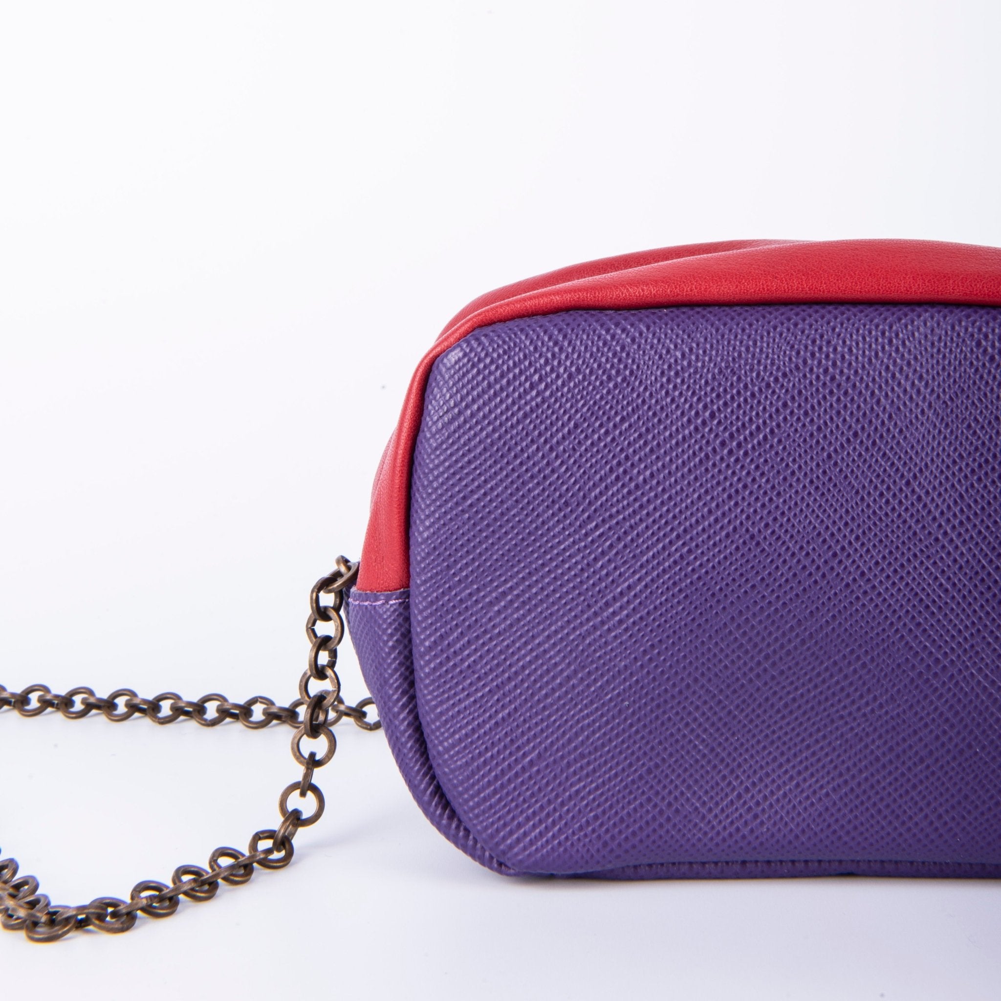 Brook mousse soffiano rosso viola- pochette a tracolla in pelle rosso viola - Marta Ray