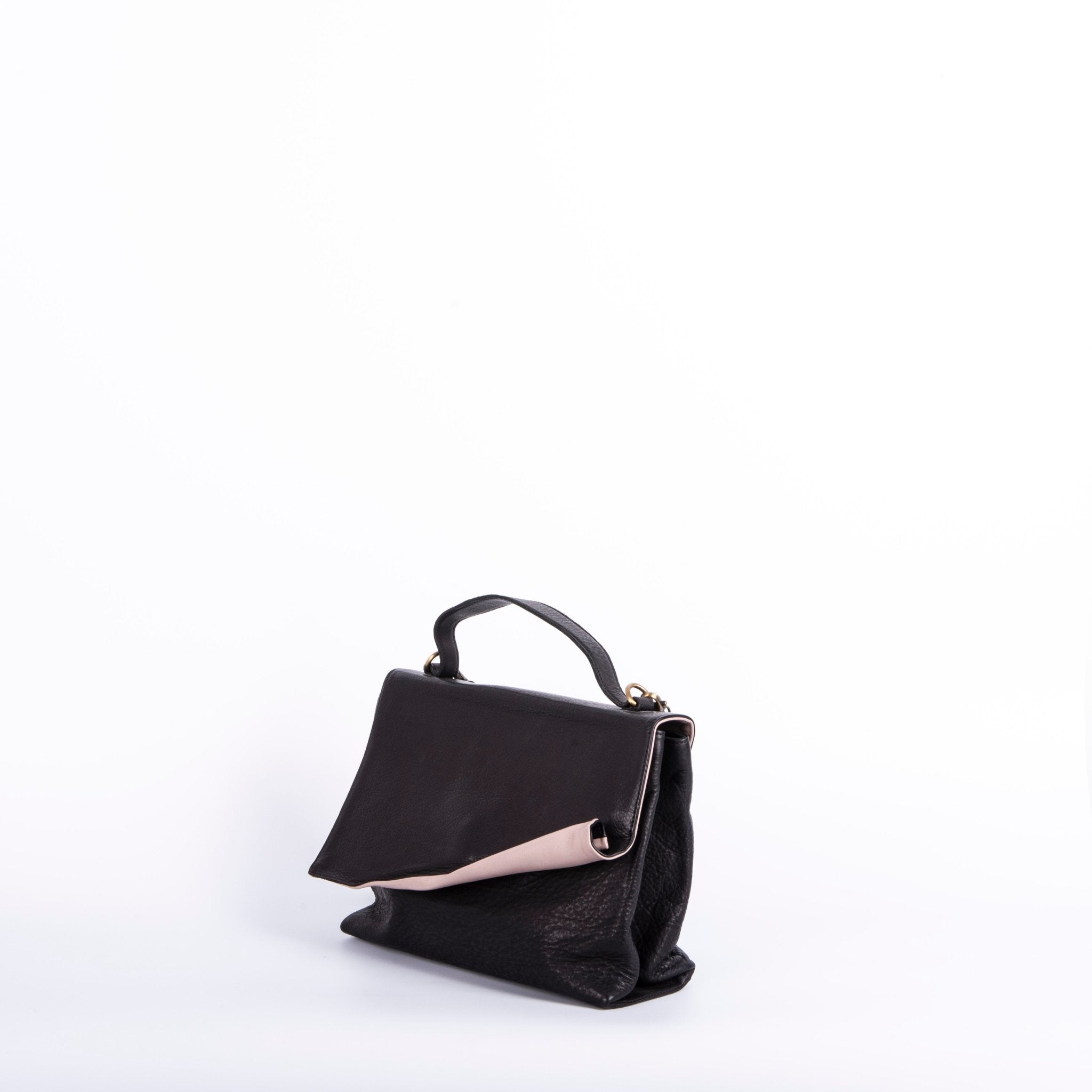 Carla martellata nera+mousse malva - pochette a tracolla in pelle nera - Marta Ray