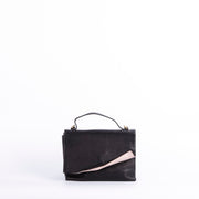 Carla martellata nera+mousse malva - pochette a tracolla in pelle nera - Marta Ray