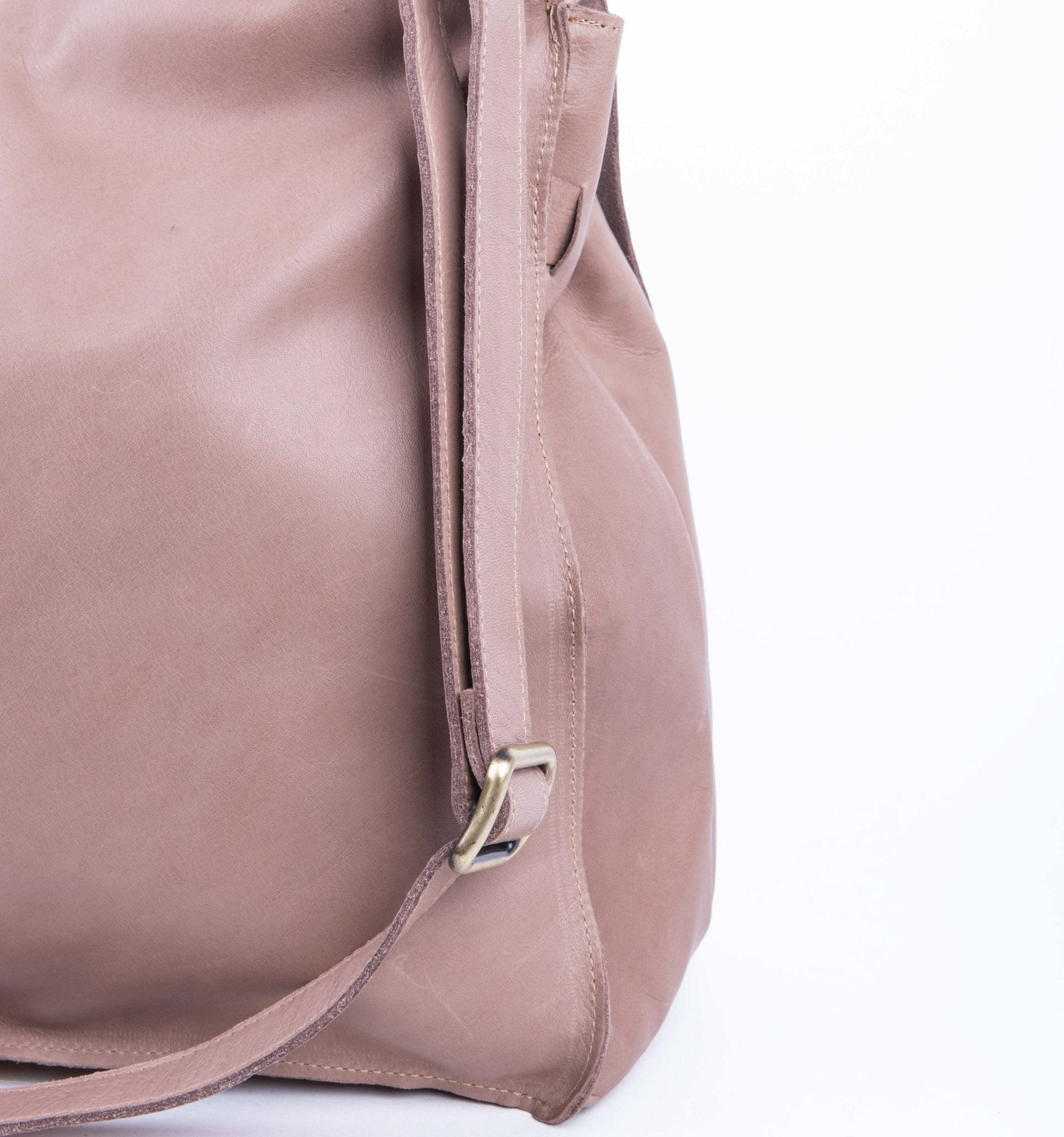 Carrie mousse cammeo - borsa a tracolla grande in pelle rosa - Marta Ray