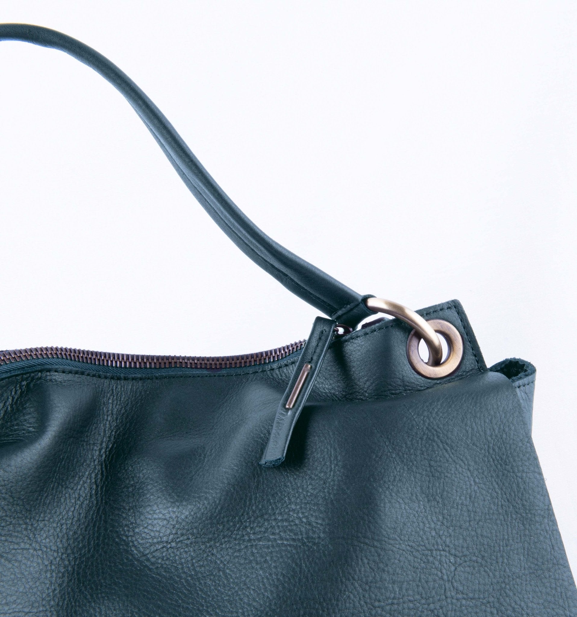 Carrie mousse cardo marino - borsa a tracolla grande in pelle verde - Marta Ray