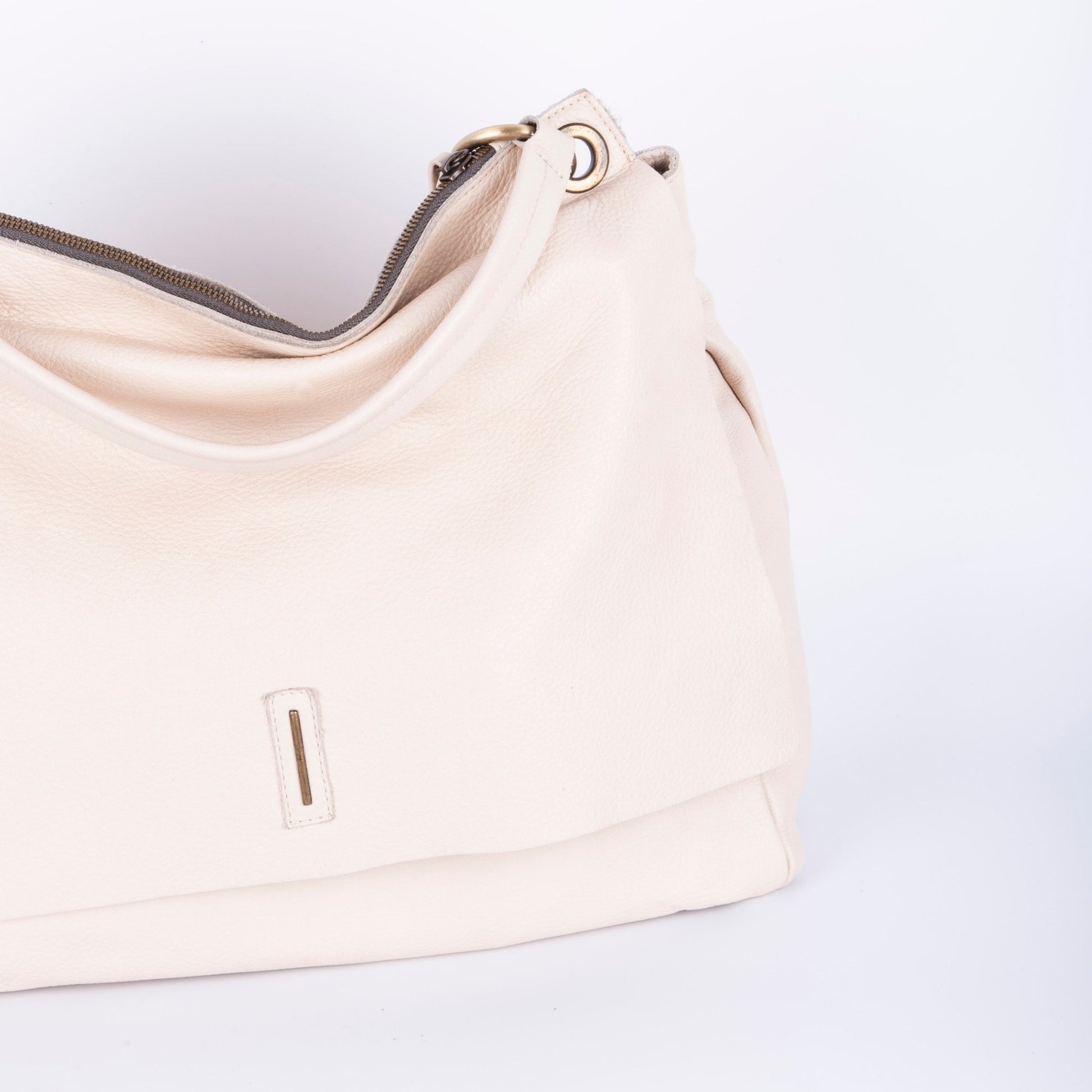 Carrie mousse latte macchiato - borsa a tracolla grande in pelle bianca - Marta Ray