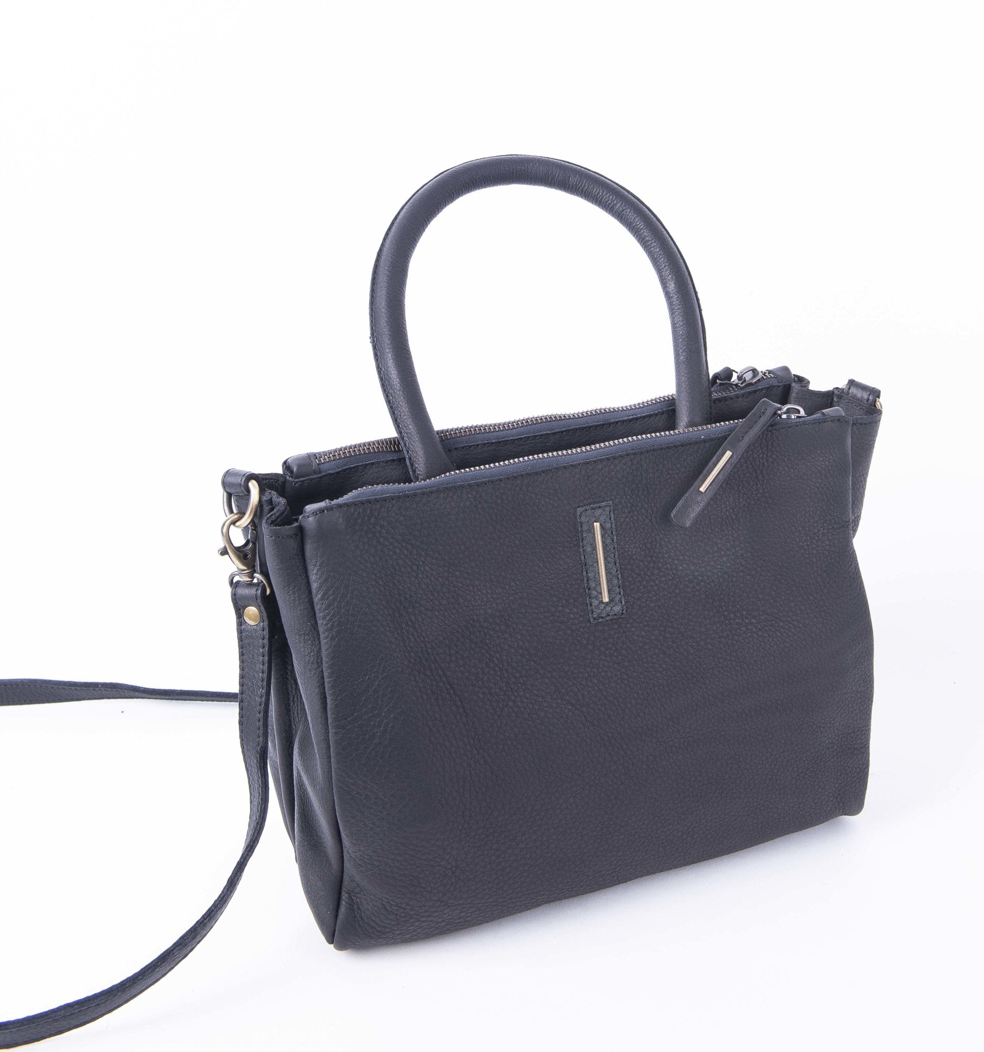 Cate martellata nera - borsa a tracolla in pelle nera - Marta Ray