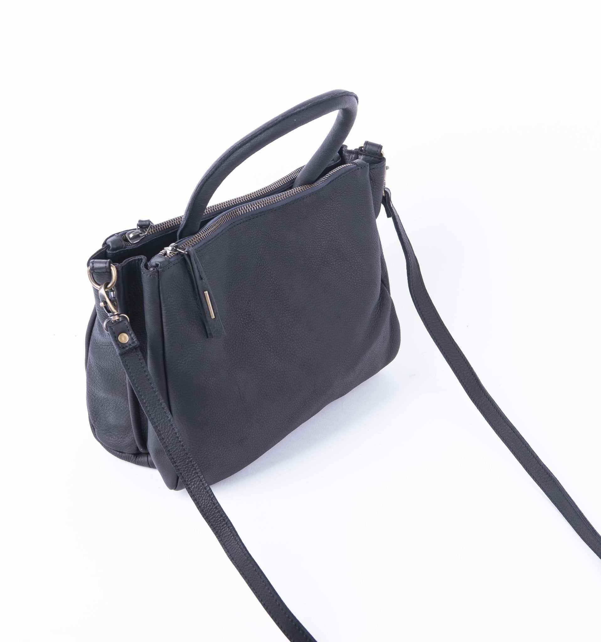 Cate martellata nera - borsa a tracolla in pelle nera - Marta Ray