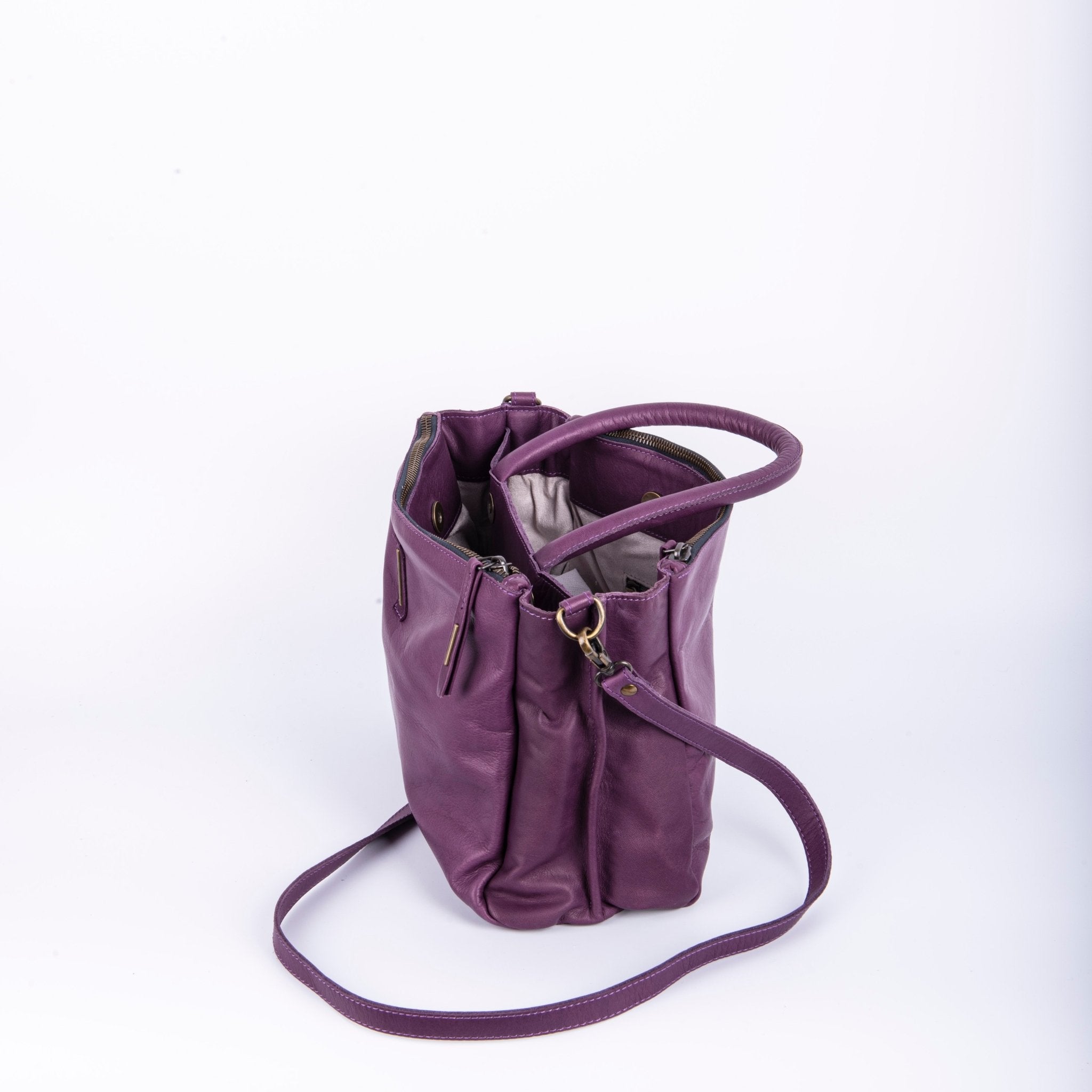 Cate mousse grape wine - borsa a tracolla in pelle viola - Marta Ray