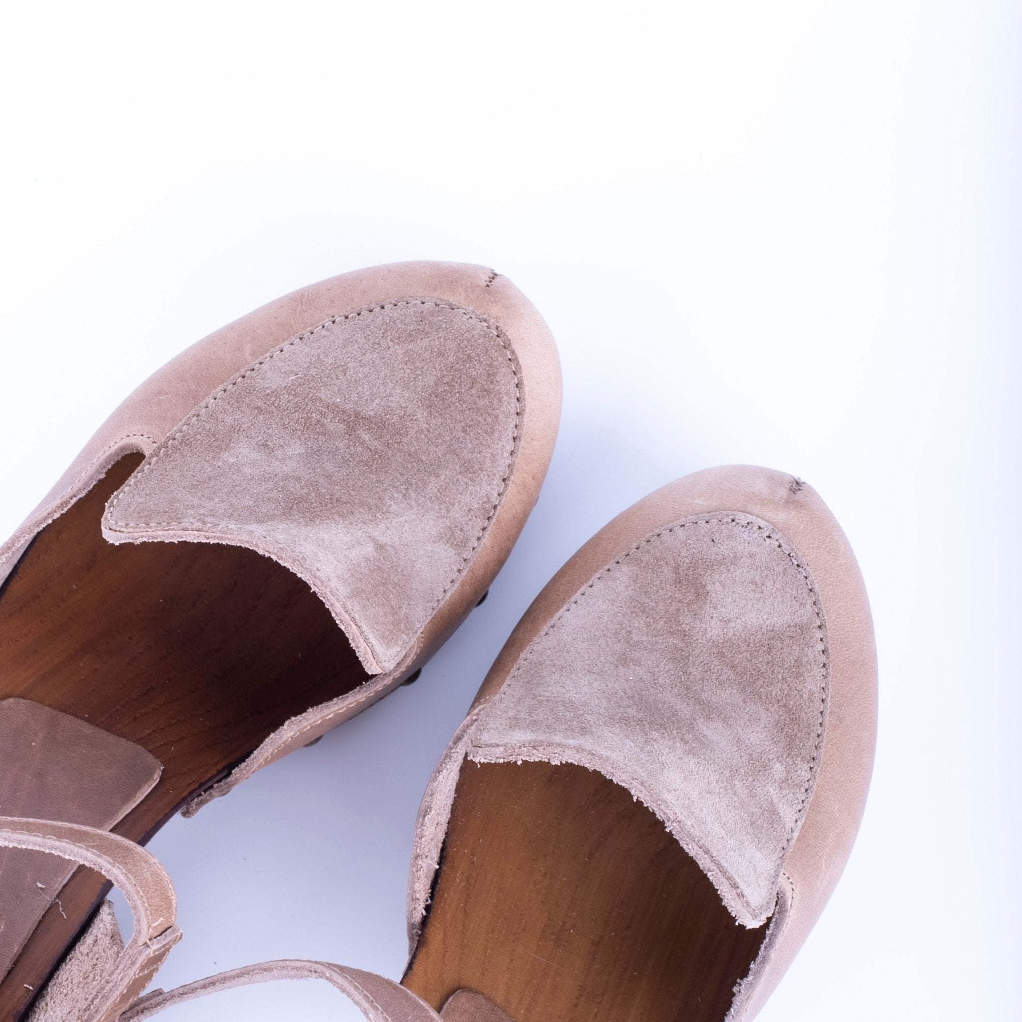 Closet MAR610 - sandalo zoccolo chiuso in camoscio beige - Marta Ray