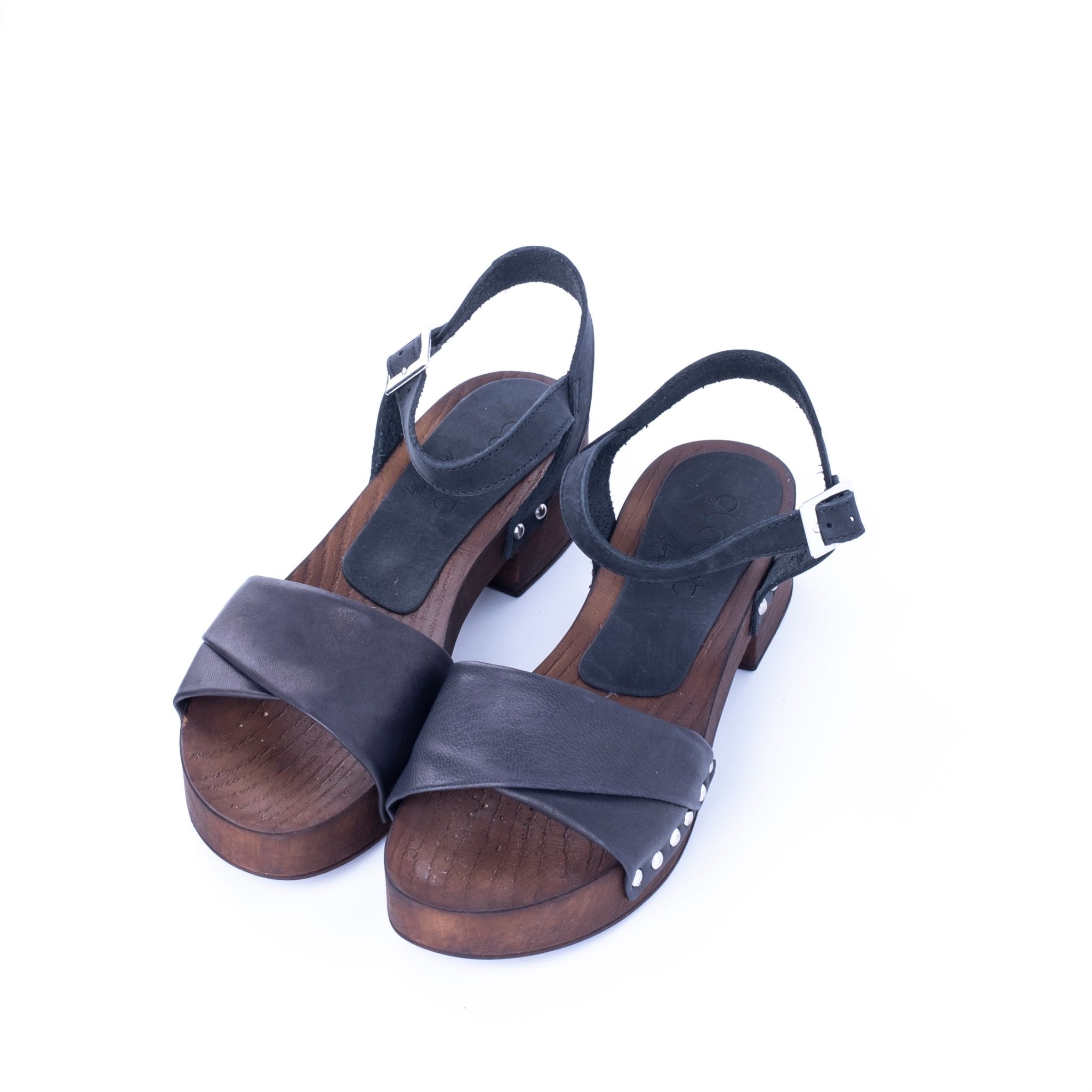 Closet MAR760 - sandalo zoccolo in pelle nera - Marta Ray