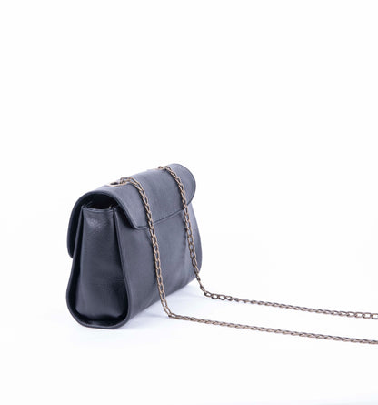 Dolly mousse nero - pochette a tracolla in pelle nera - Marta Ray