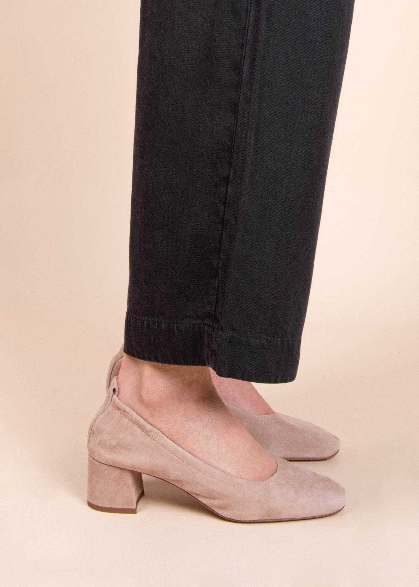 Eloisa camoscio cipria - ballerina con tacco in pelle rosa - Marta Ray