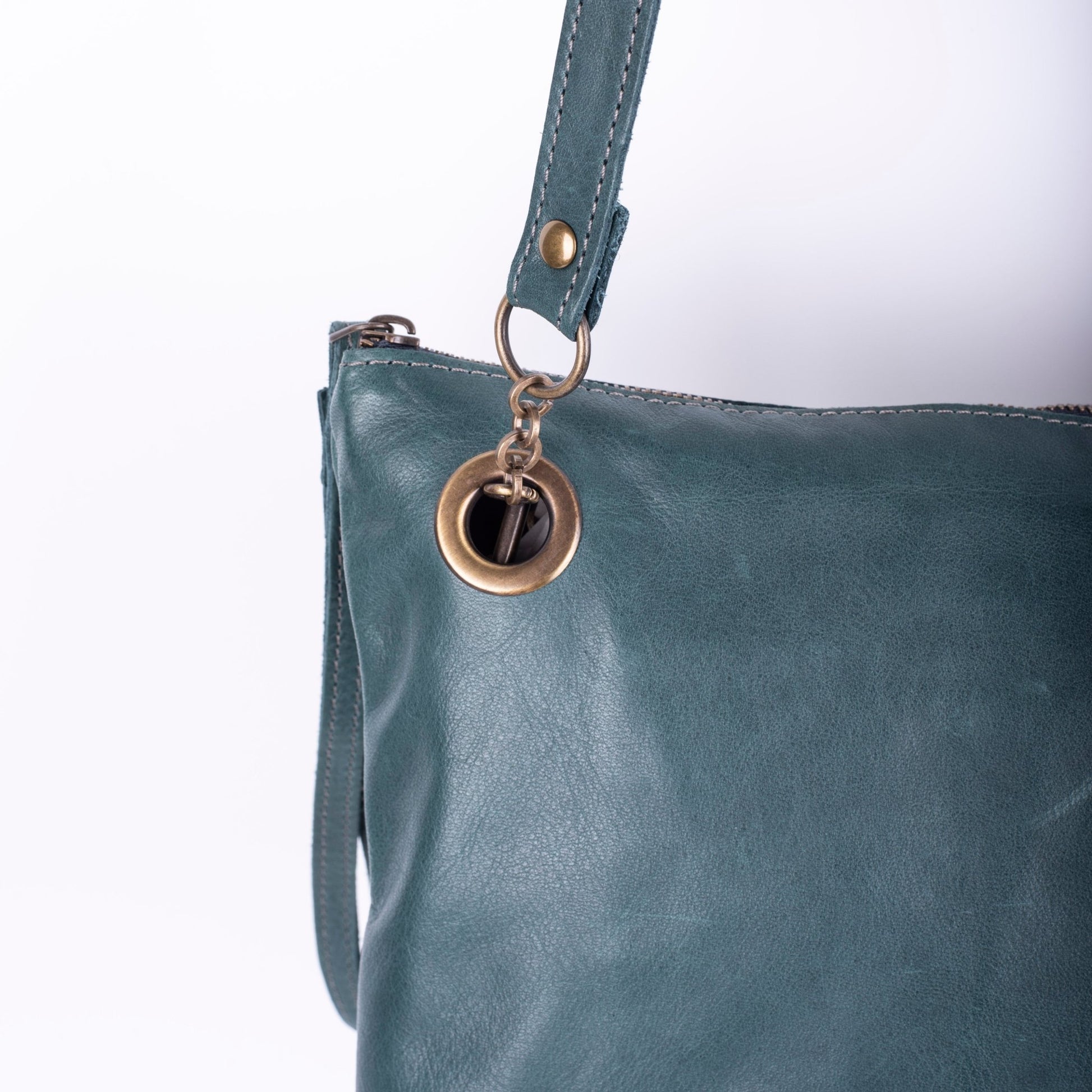 Ester mousse cardo marino - pochette in pelle verde - Marta Ray