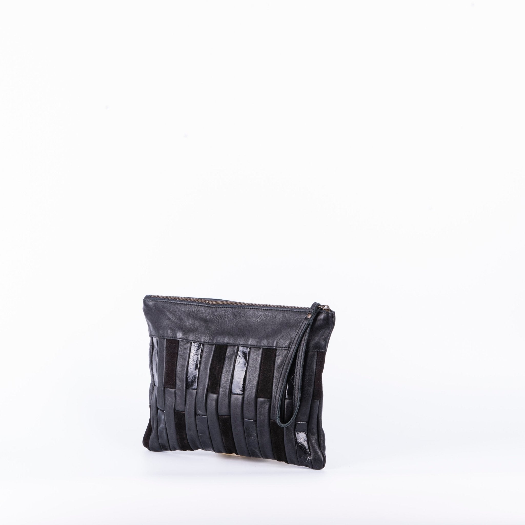 Ester patch nero - piattina a tracolla in pelle nera - Marta Ray