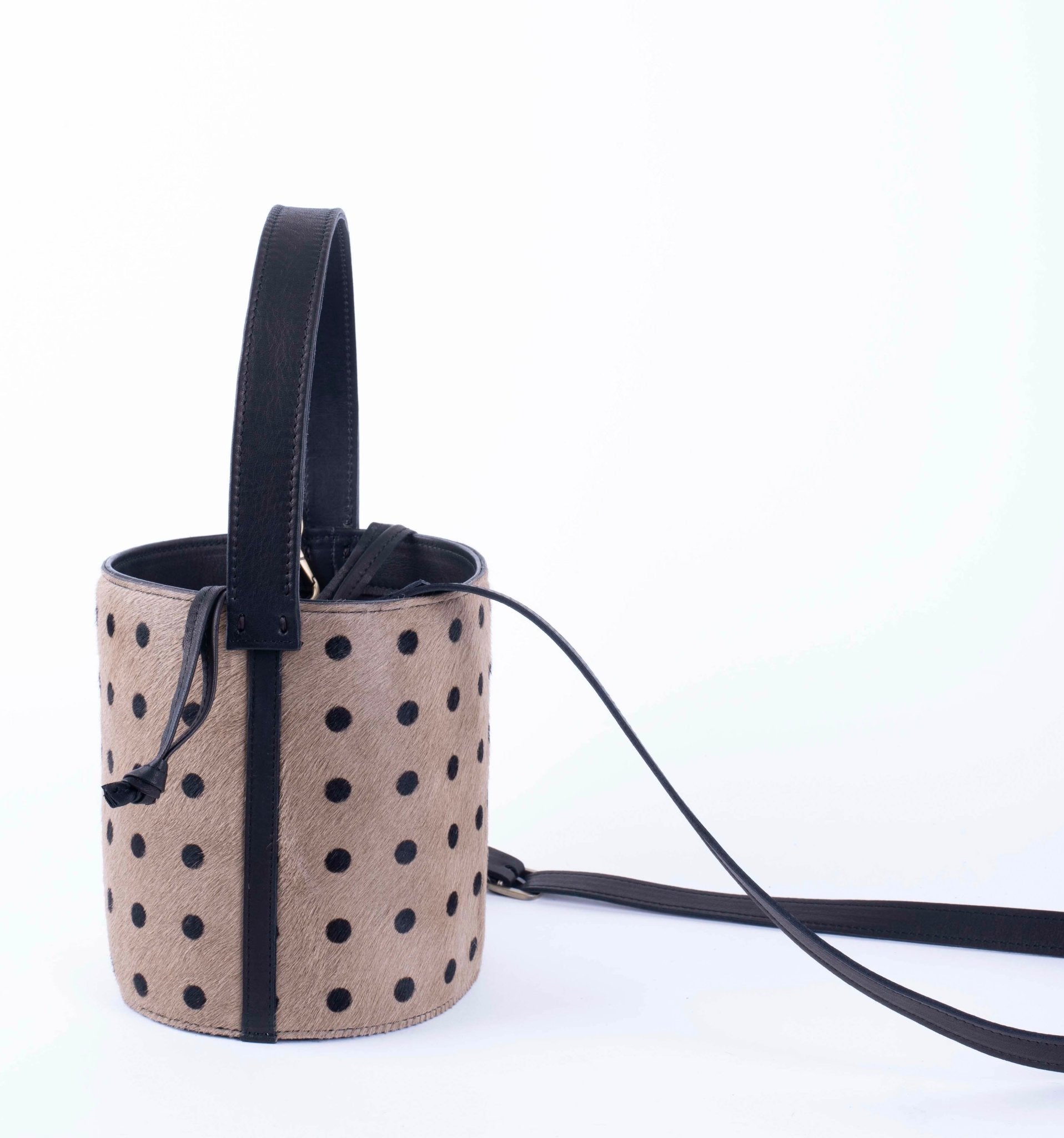Fiona cavallino taupe a pois neri - secchiello a tracolla in pelle beige - Marta Ray