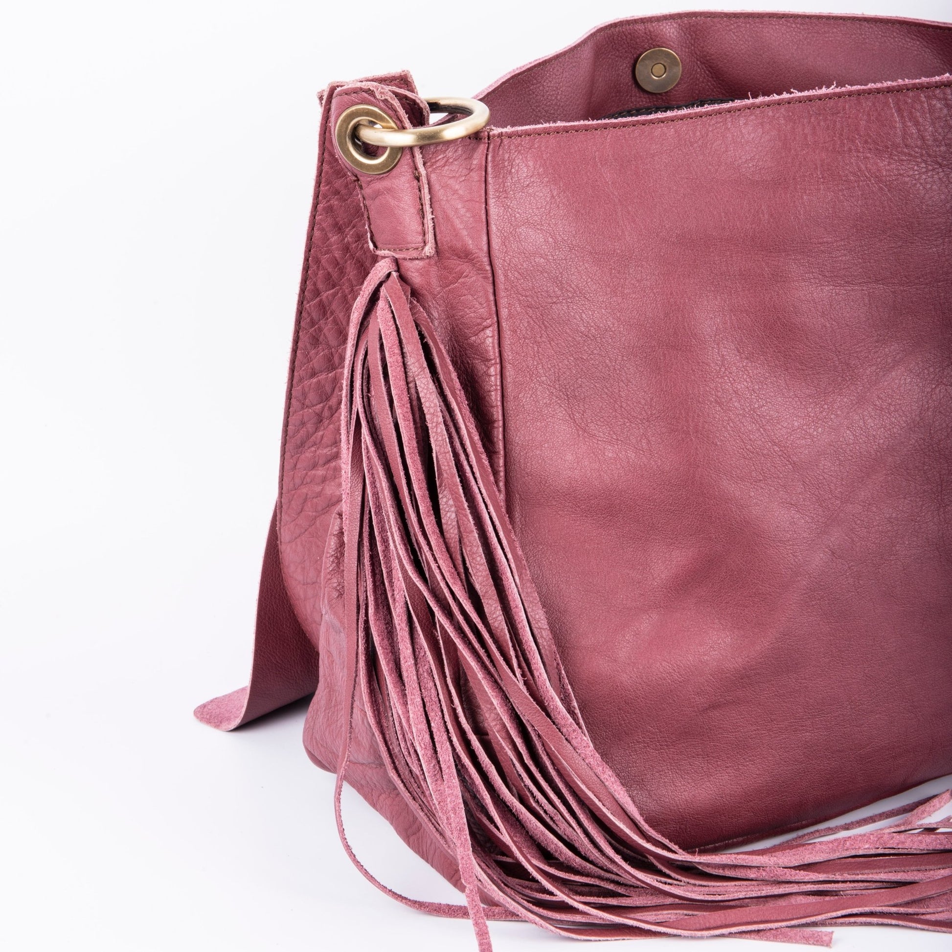 Floe mousse amaranto - borsa frangie a spalla in pelle bordo - Marta Ray