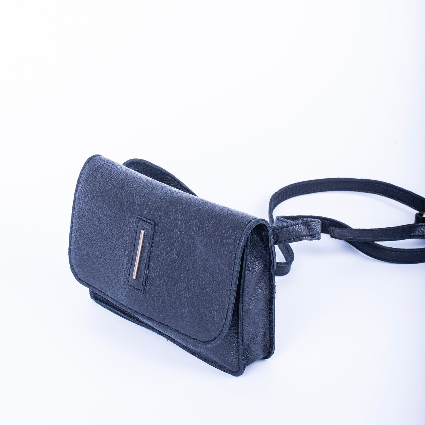 Funny mousse nero - borsa marsupio in pelle nera - Marta Ray