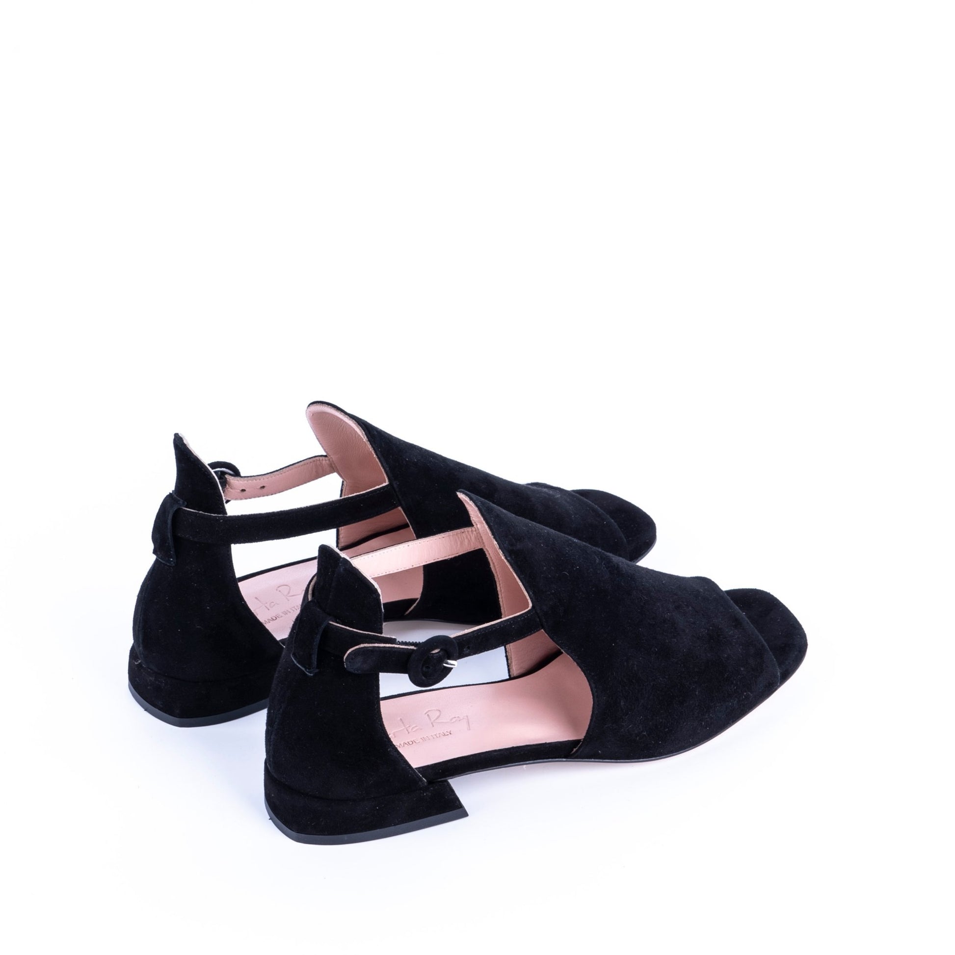 Gaho T2A camoscio nero - scarpa spuntata in pelle nera - Marta Ray