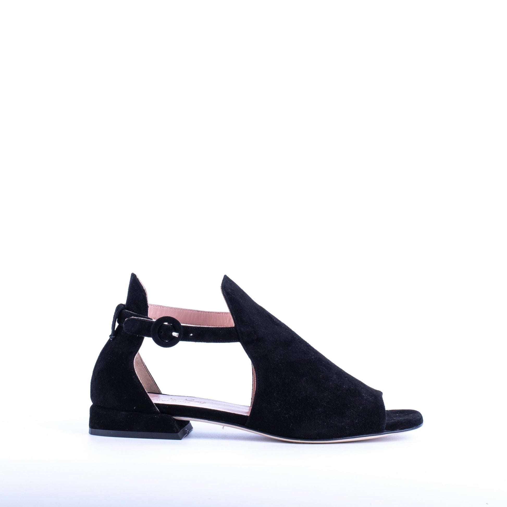 Gaho T2A camoscio nero - scarpa spuntata in pelle nera - Marta Ray