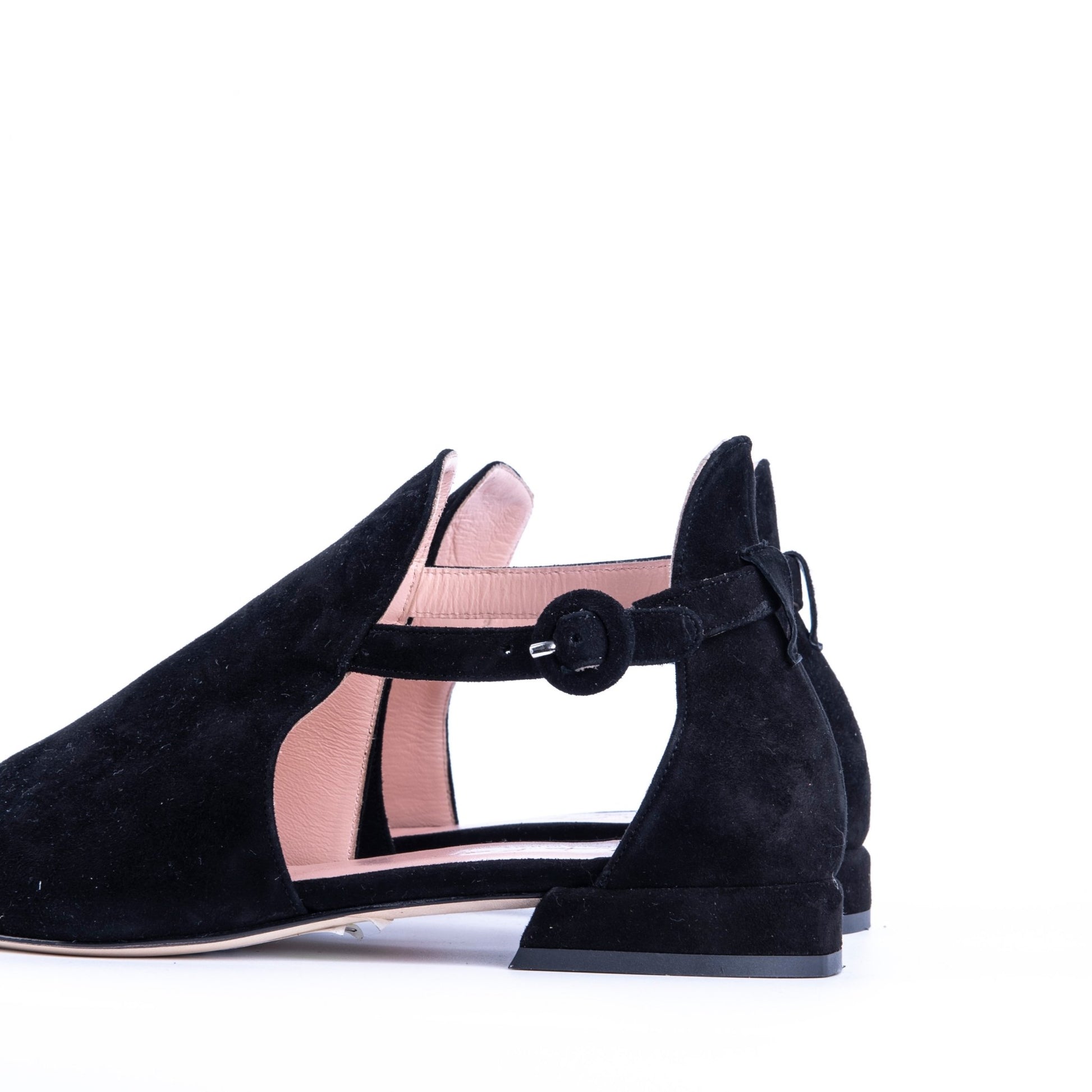 Gaho T2A camoscio nero - scarpa spuntata in pelle nera - Marta Ray