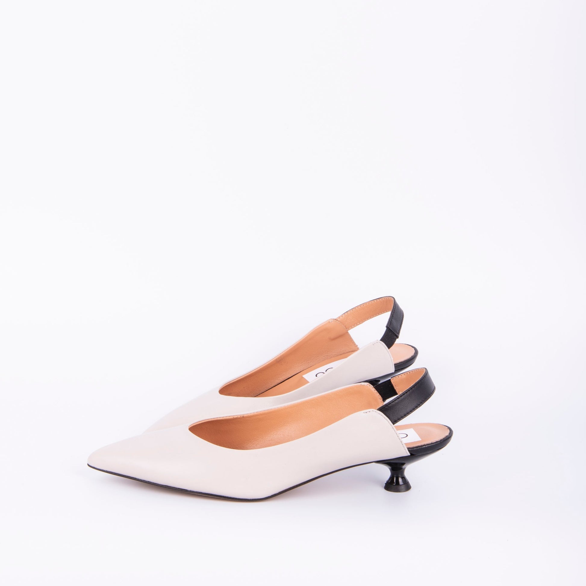 Giulia savage beige - décolleté a punta in pelle beige - Marta Ray