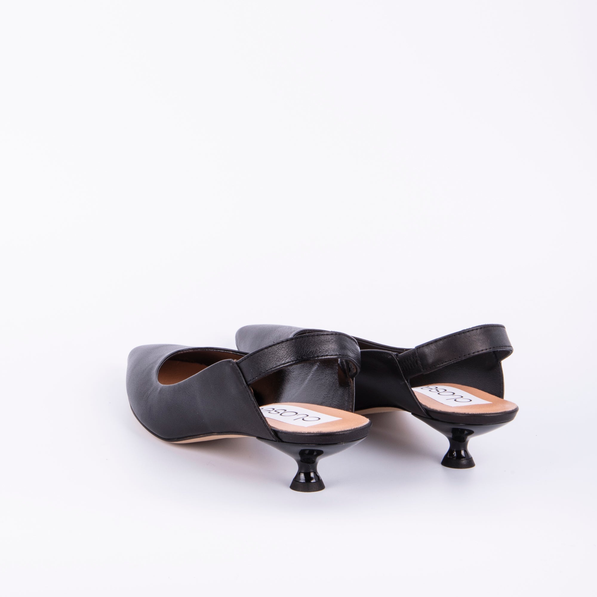 Giulia savage nero - décolleté a punta in pelle nera - Marta Ray