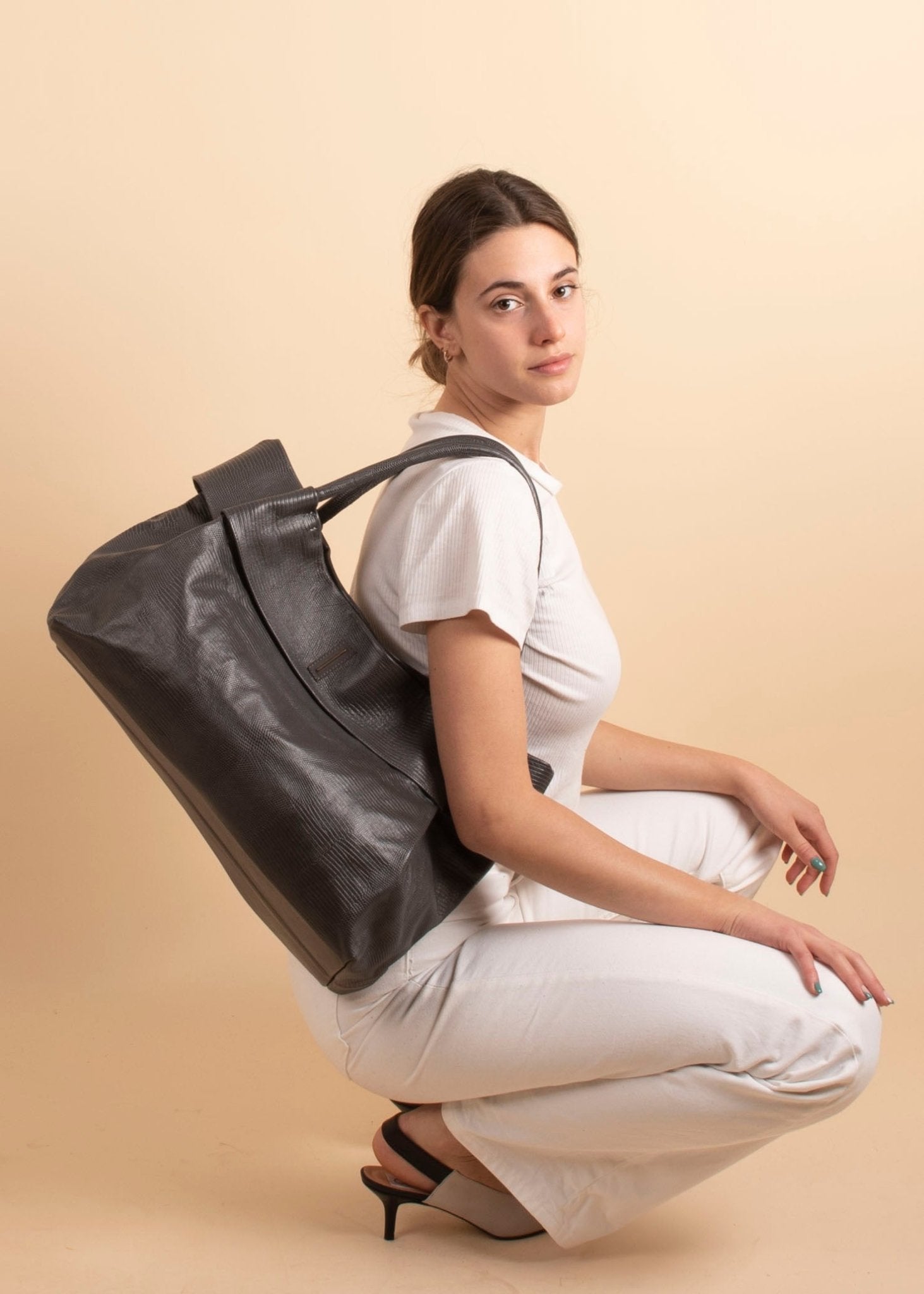 Grace altheyus grigio - borsa a spalla grande in pelle grigia - Marta Ray