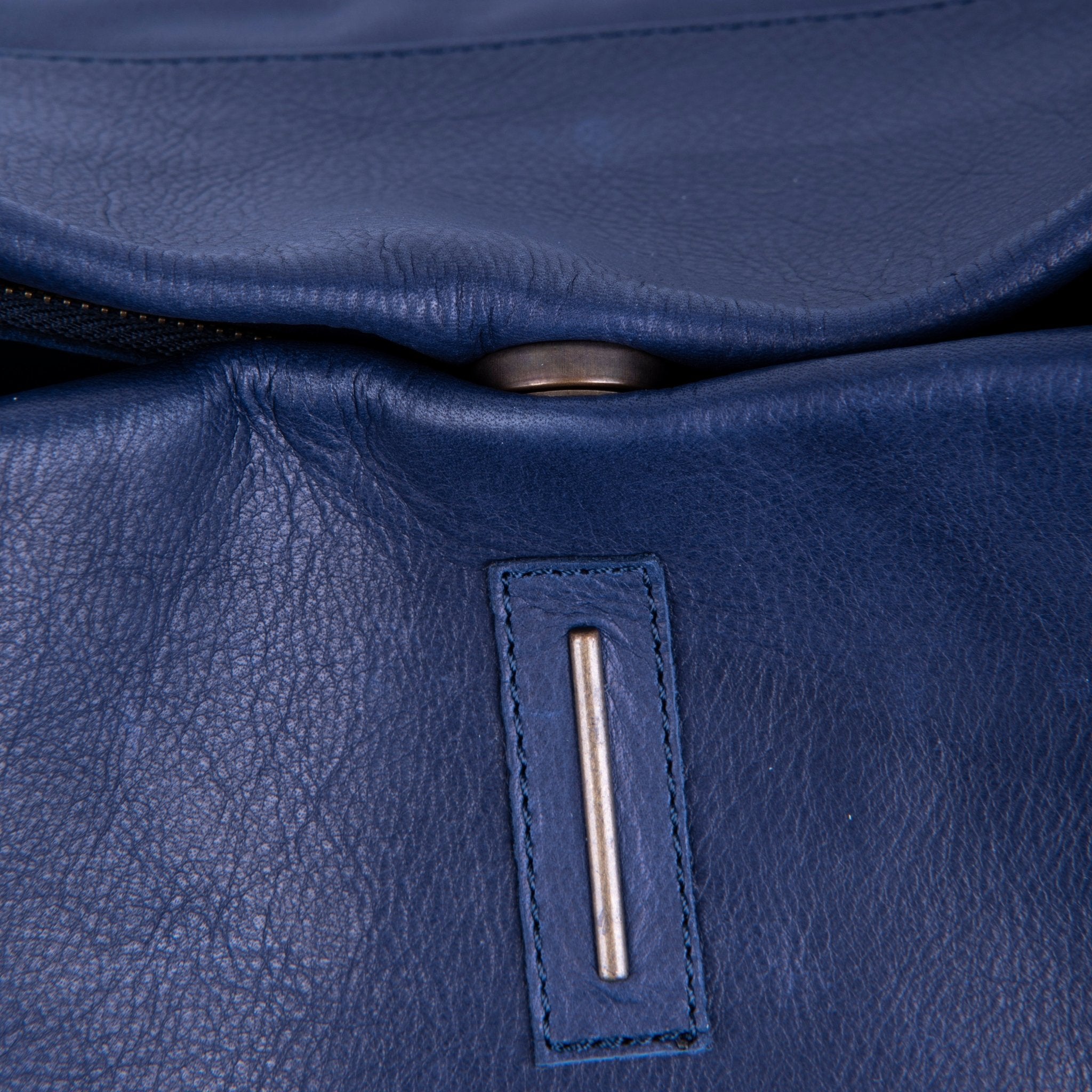 Grace mousse navy - borsa a spalla grande in pelle blu - Marta Ray