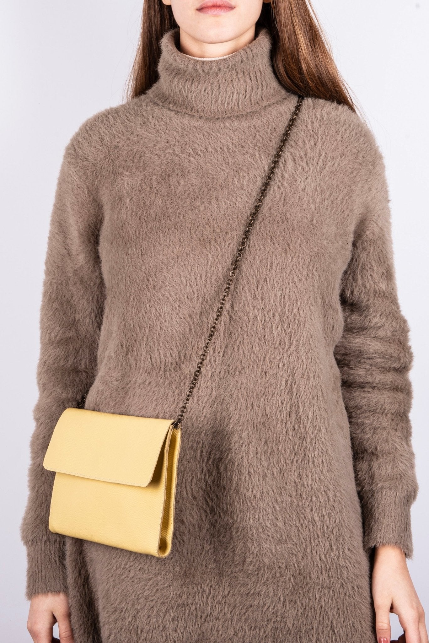 Isabell saffiano giallo - pochette in pelle gialla - Marta Ray