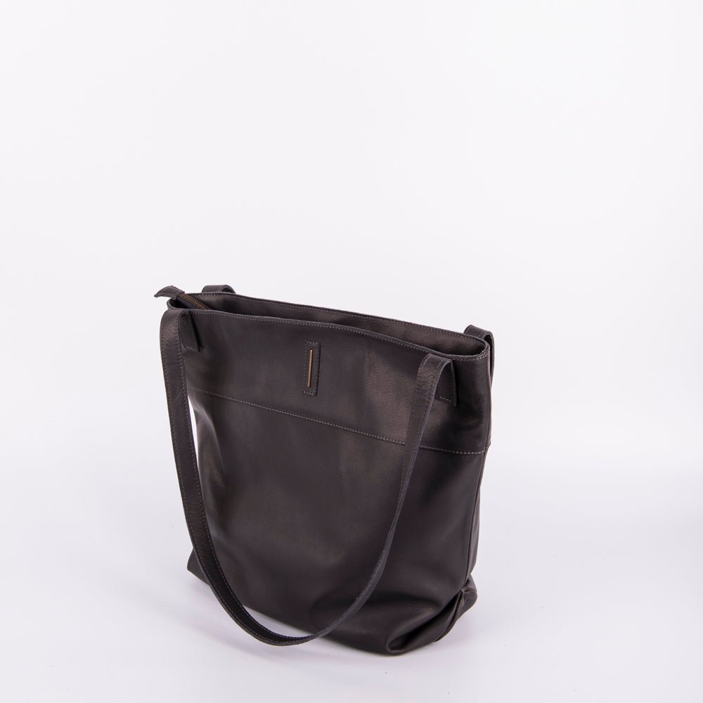 Julie mousse dark grey - borsa a spalla grande in pelle grigia - Marta Ray