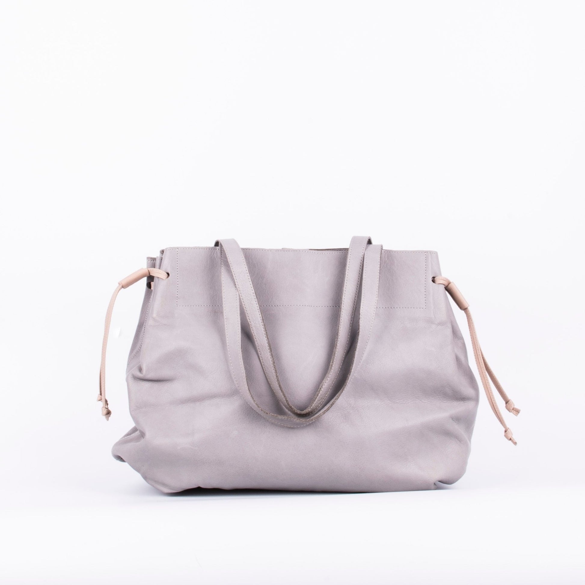 Karen mousse perla akoya mudo - borsa grande tracolla in pelle grigia - Marta Ray