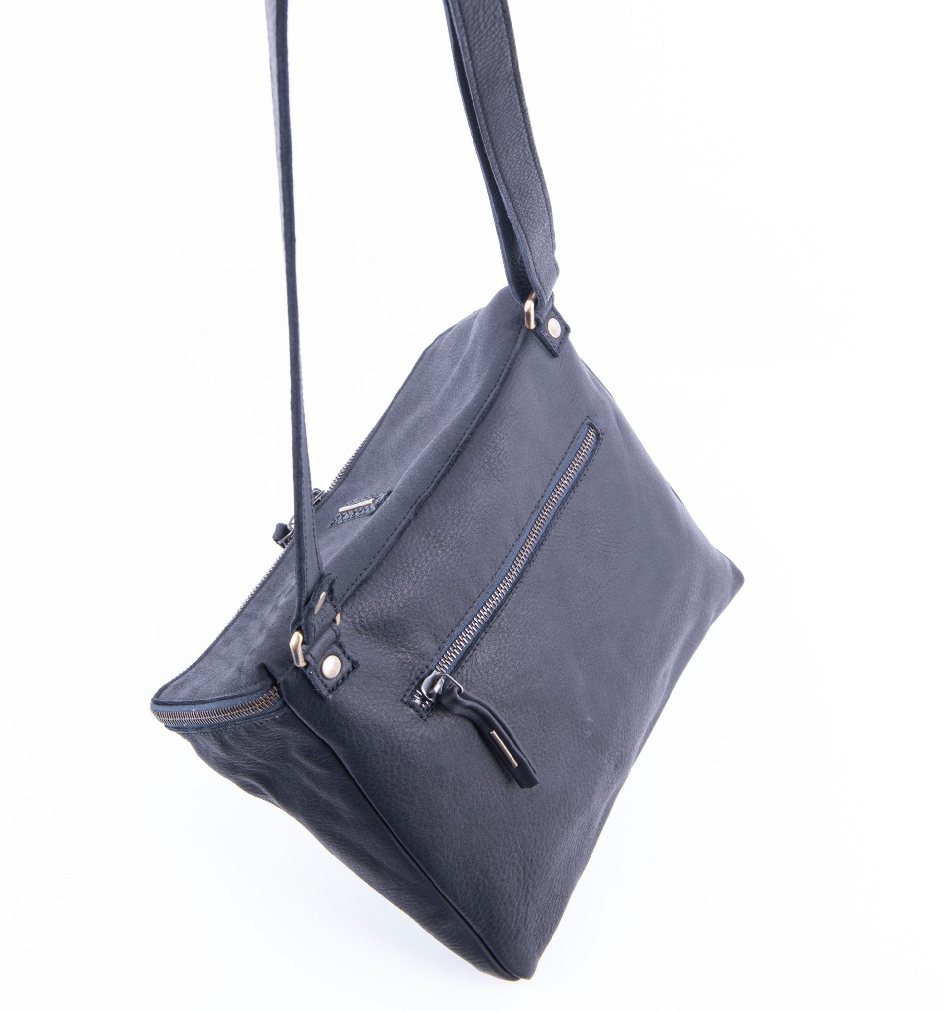 Kesi martellato nero - borsa a tracolla in pelle nera - Marta Ray