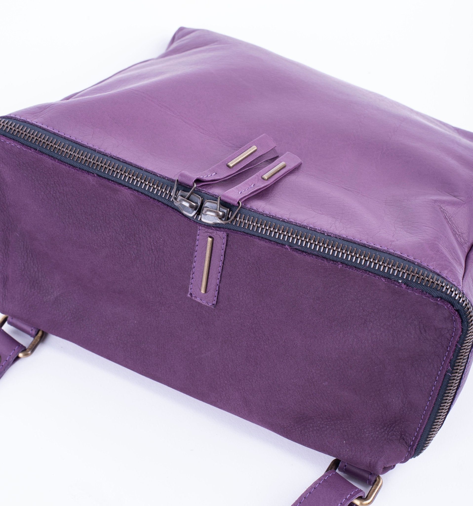 Kesi mousse+ long beach grape wine - borsa a tracolla in pelle vino - Marta Ray