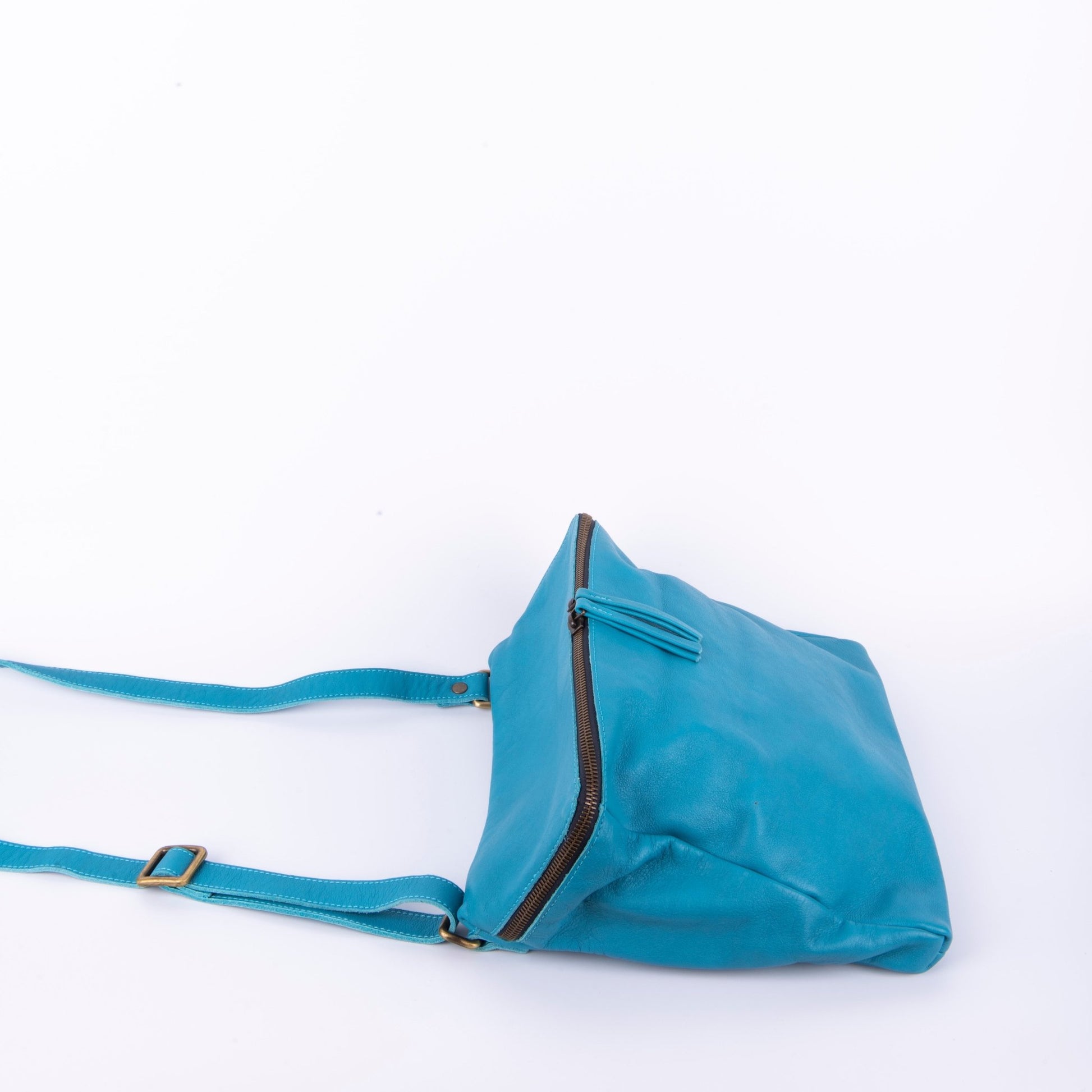Kesi mousse mare - borsa a tracolla in pelle blu - Marta Ray