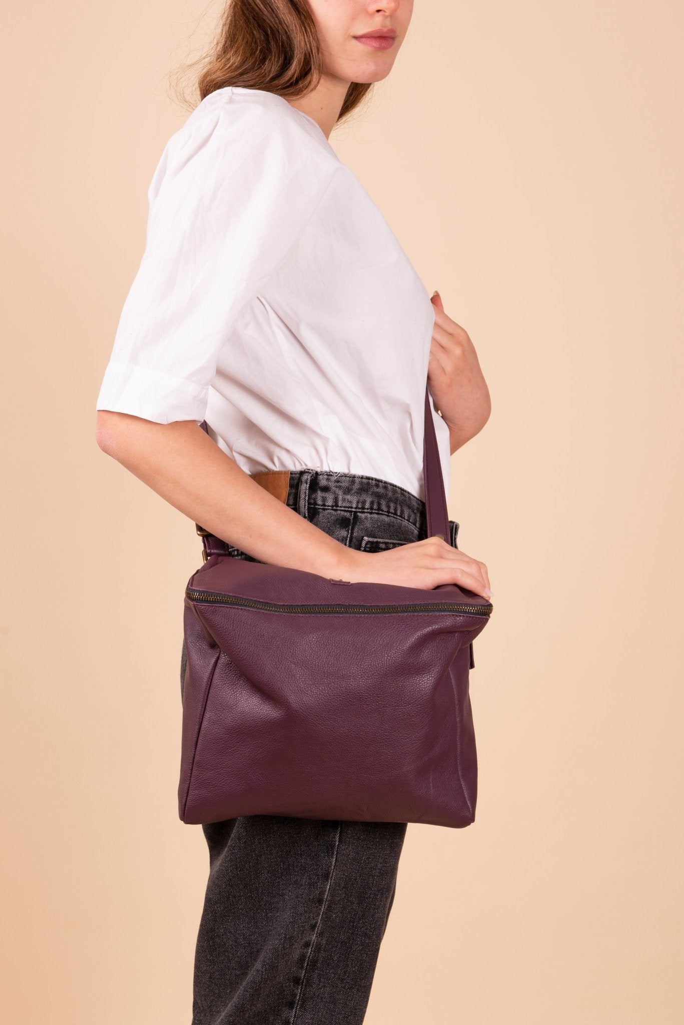 Kesi mousse viola - borsa a tracolla in pelle viola - Marta Ray