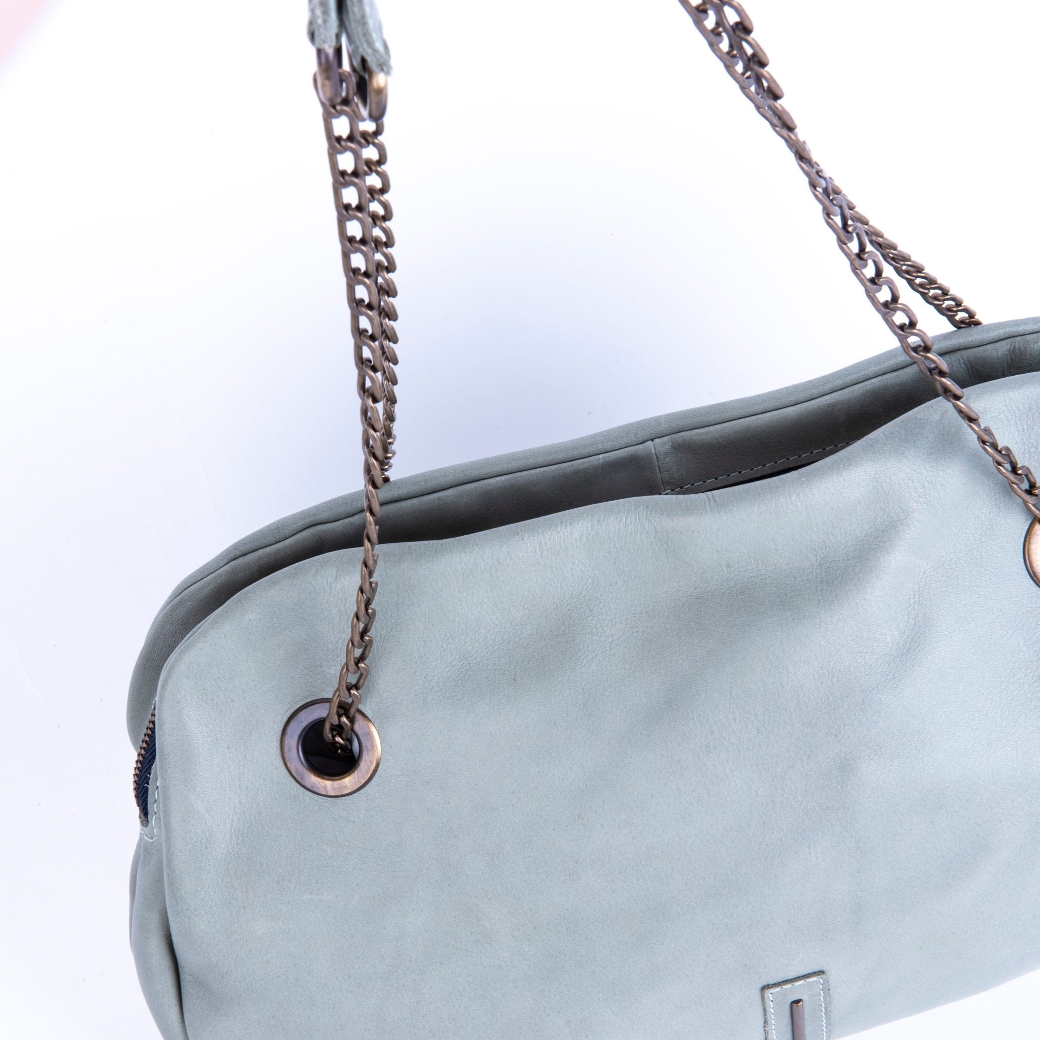 Leila mousse edera - pochette in pelle verde - Marta Ray