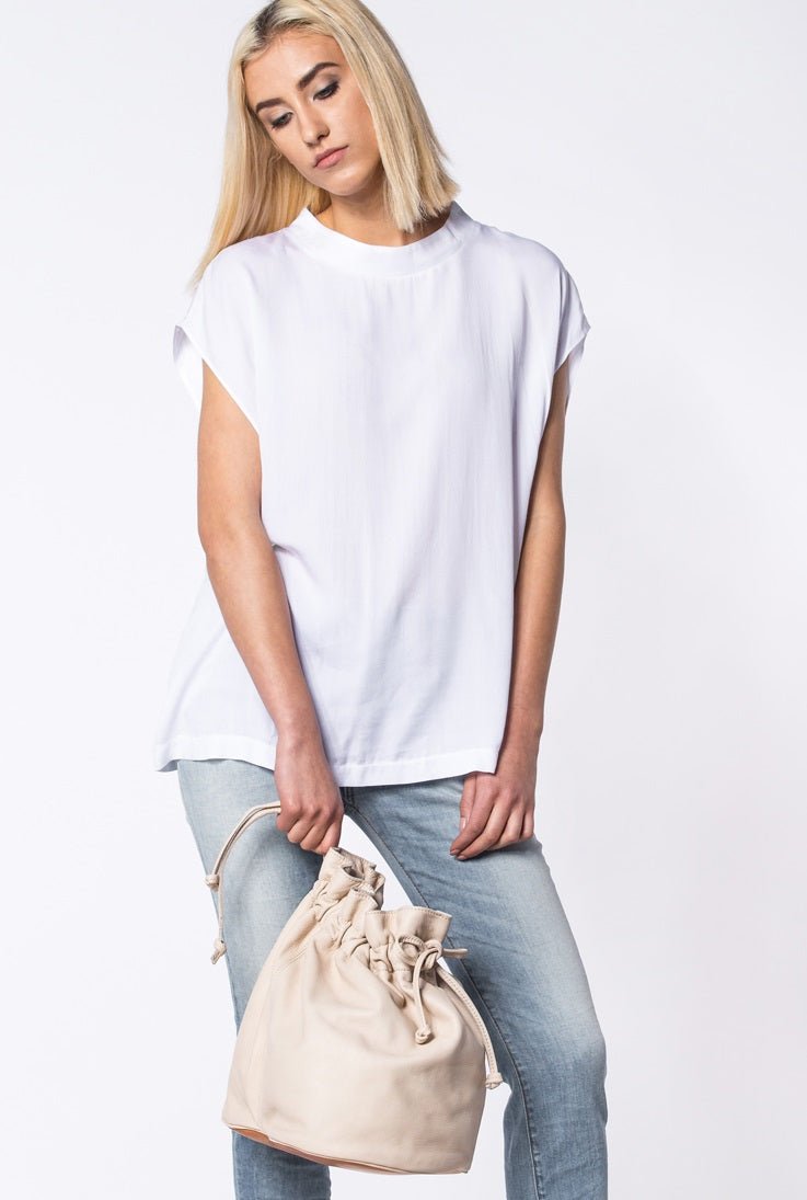 Love bag mousse latte macchiato+ cuoio - secchiello a tracolla in pelle bianco - Marta Ray