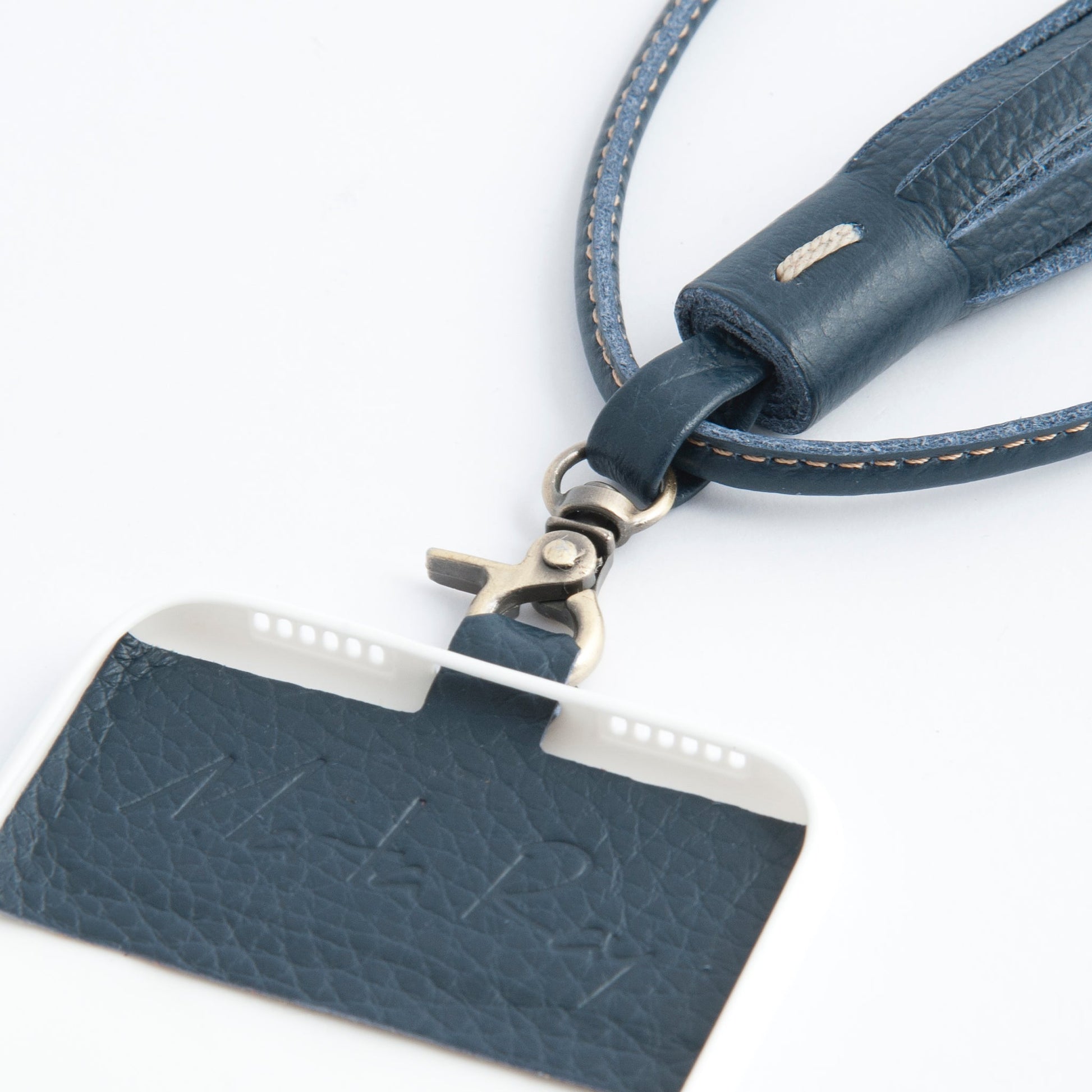 Matt aggancia cellulare martellato navy - Marta Ray