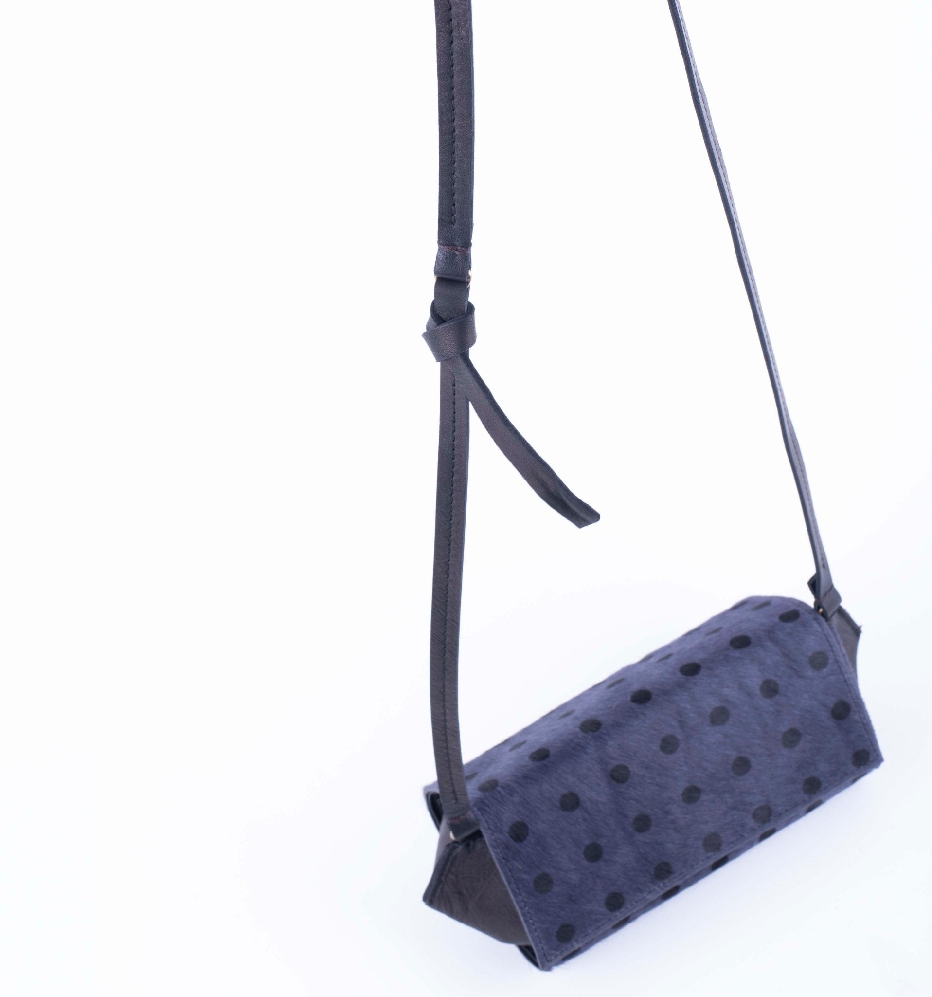 Minu cavallino fumo stampa pois neri - borsa piccola a tracolla grigio con pois neri - Marta Ray