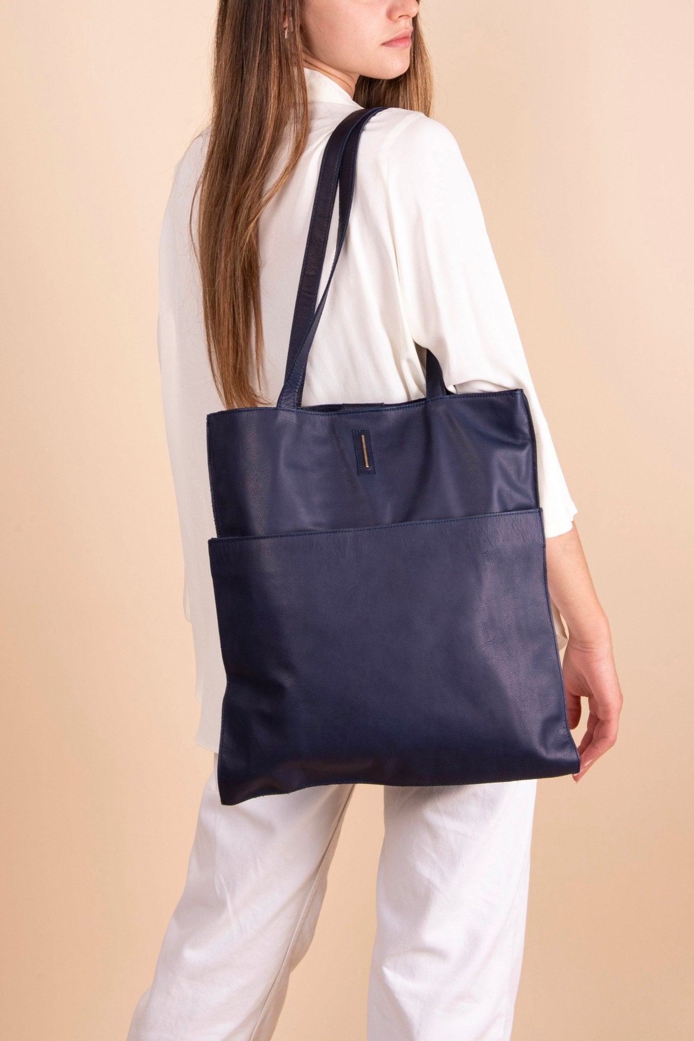 New shopper mousse navy - shopper in pelle blu - Marta Ray