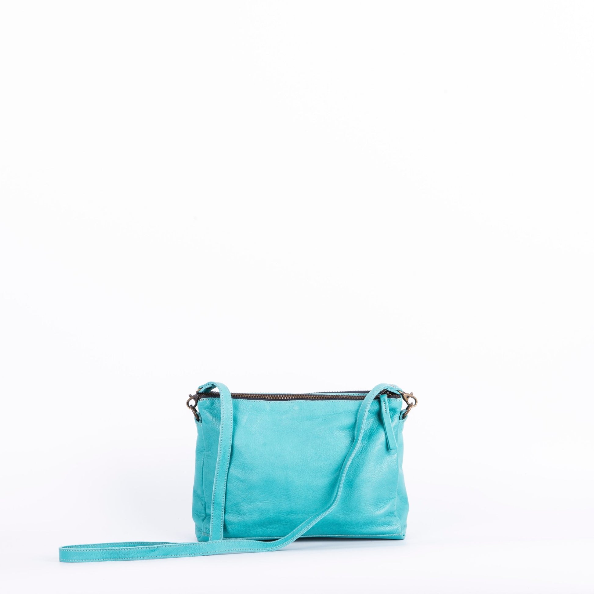 Nieves mousse turchese - piattina a tracolla piccola in pelle blu - Marta Ray