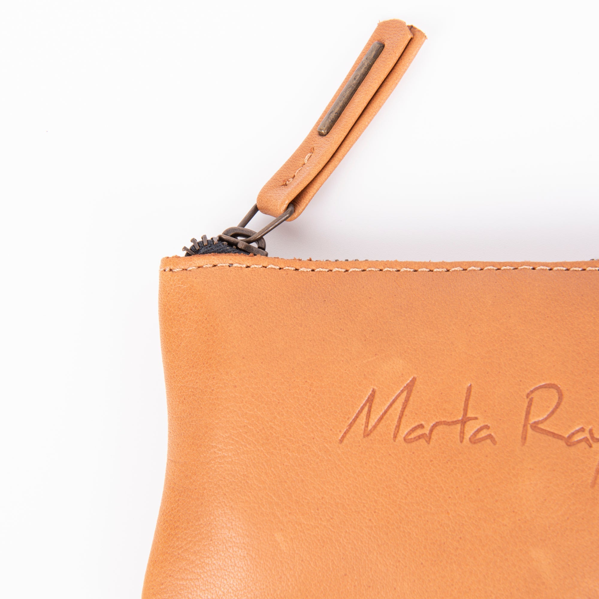 Pia Mini mousse whisky - borsa make-up in pelle marrone - Marta Ray