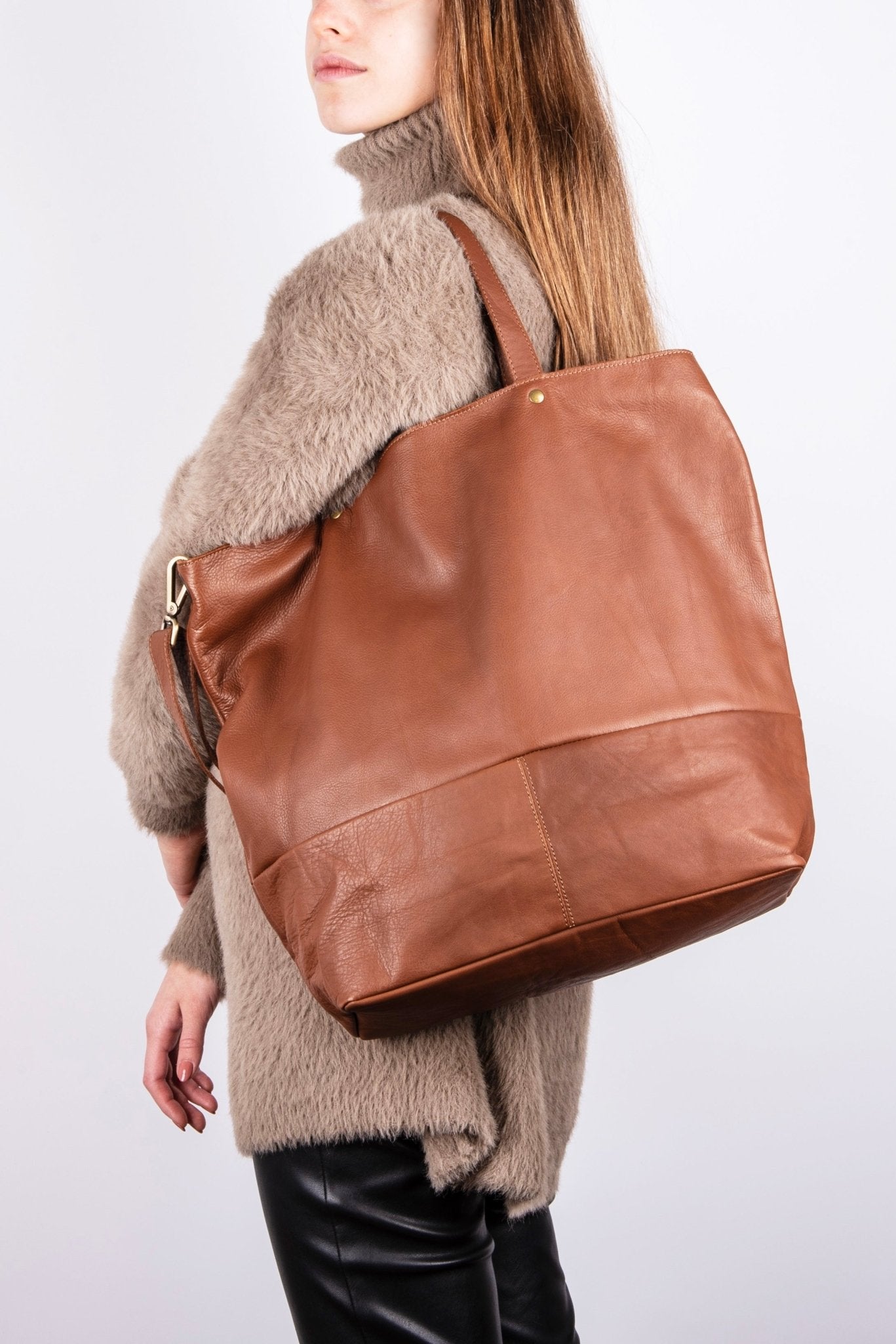 Pola mousse caramello - borsa a cartella in pelle morbida marrone - Marta Ray