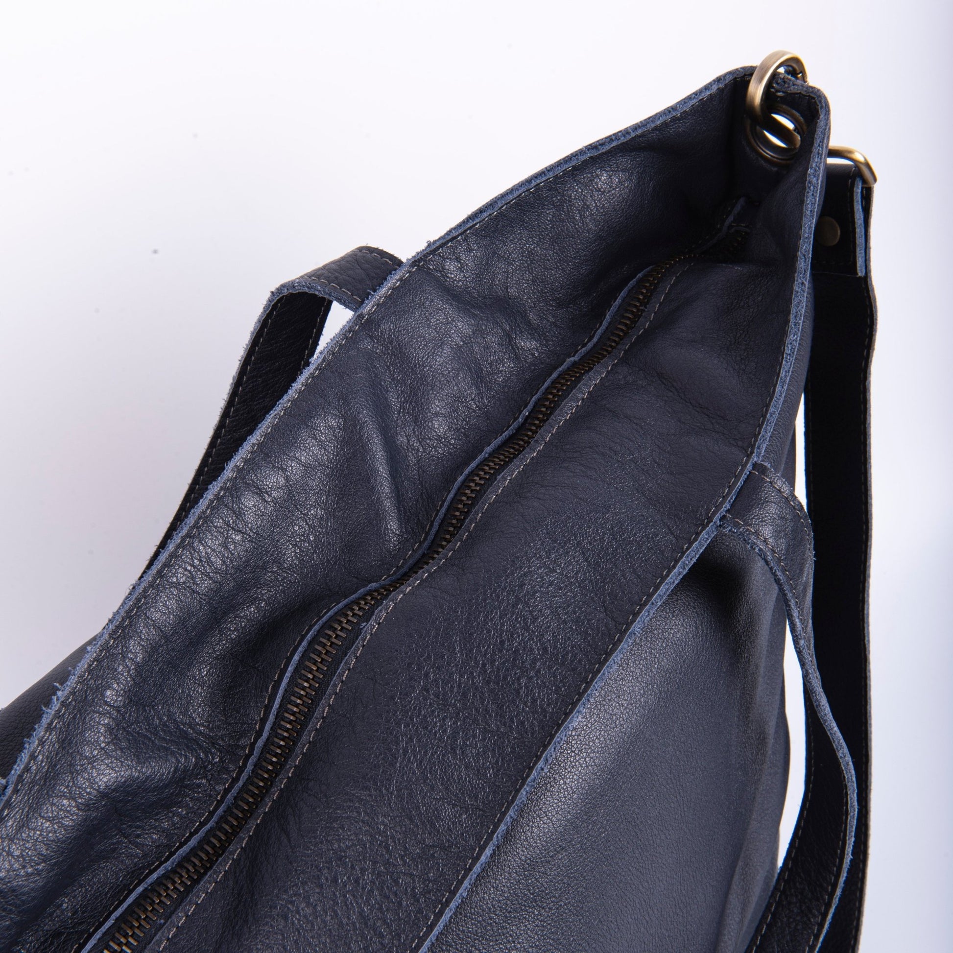 Pola mousse notte - borsa a cartella in pelle morbida blu - Marta Ray