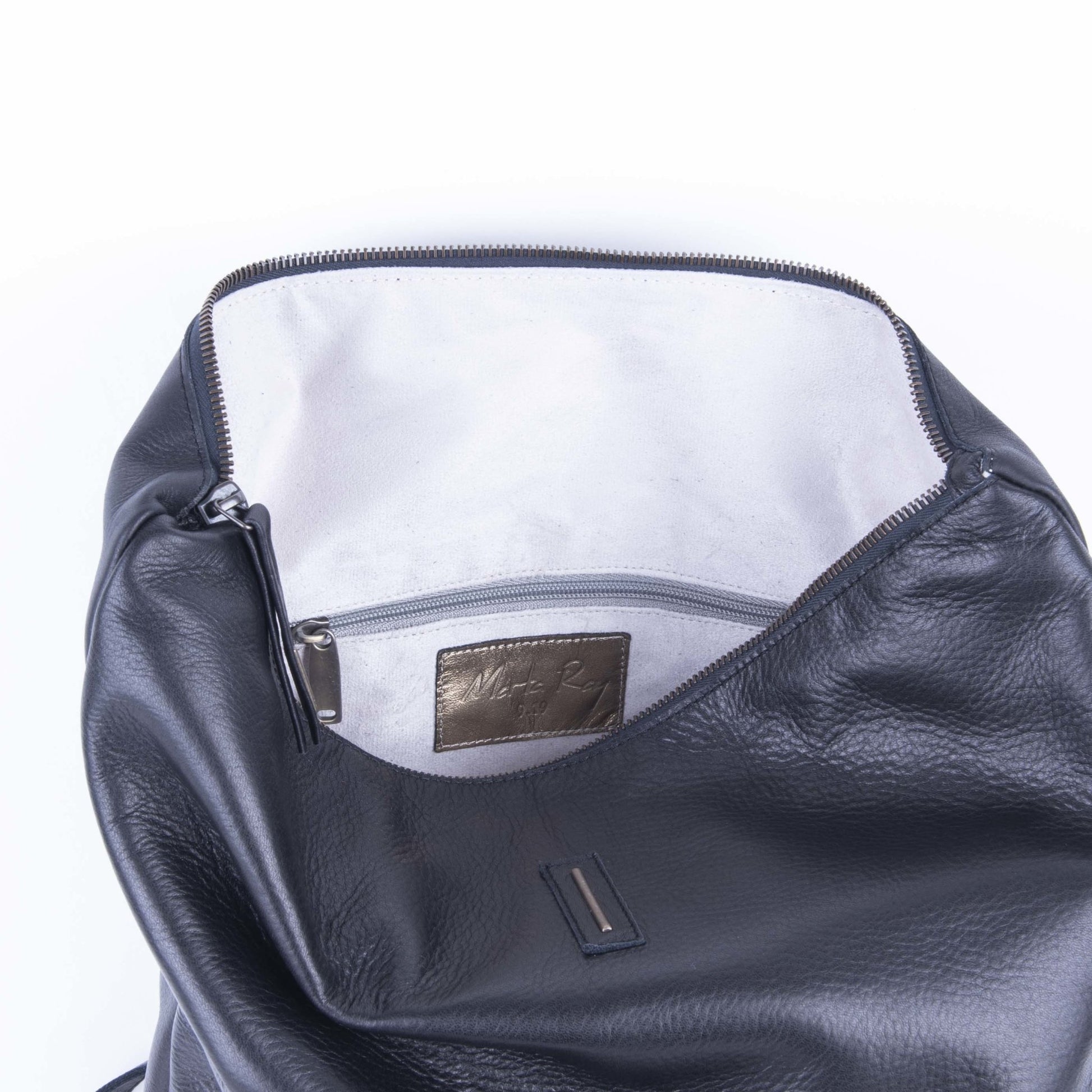 Rumi mousse nero - zaino in pelle nera - Marta Ray