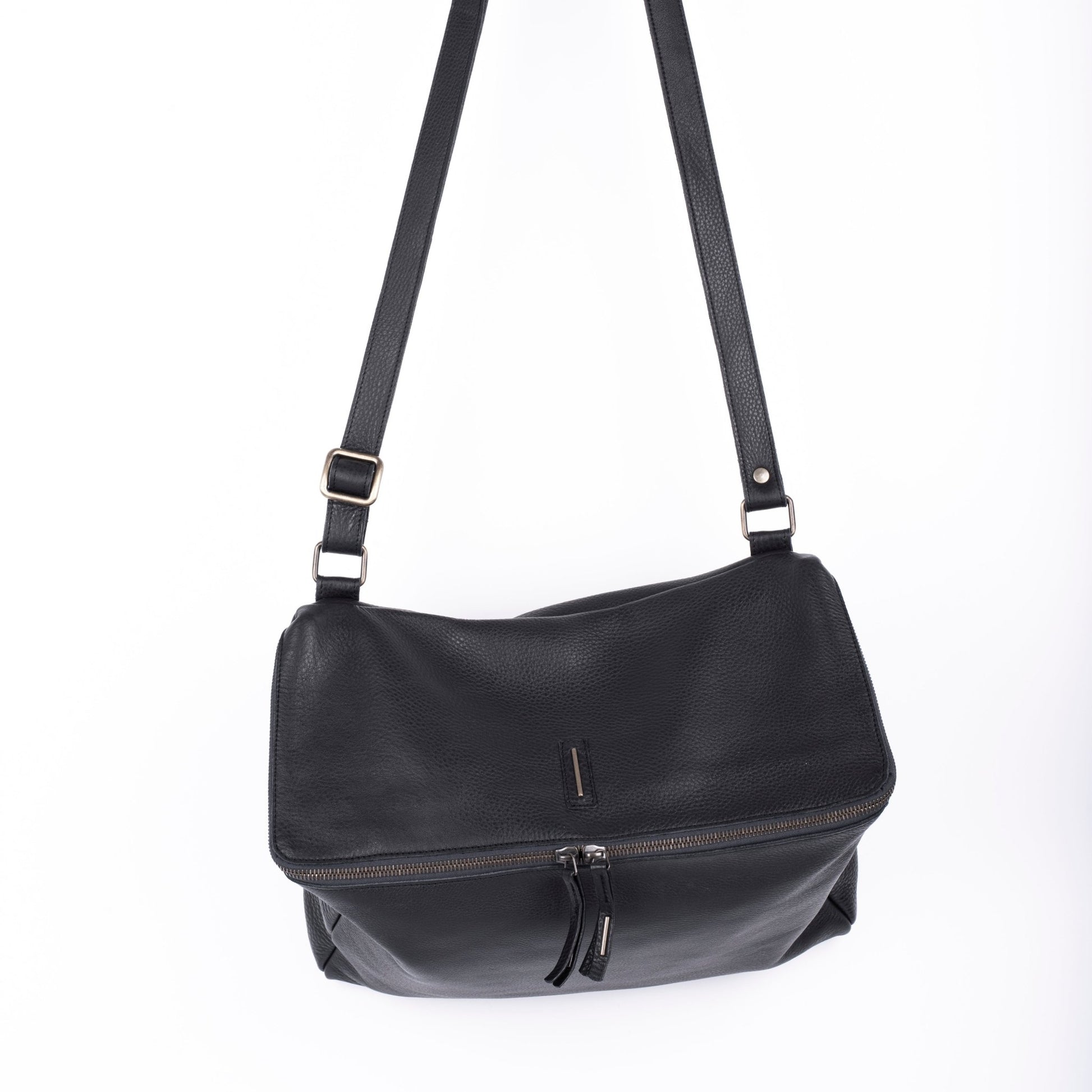 Saada martellato nero - borsa a tracolla in pelle nera - Marta Ray