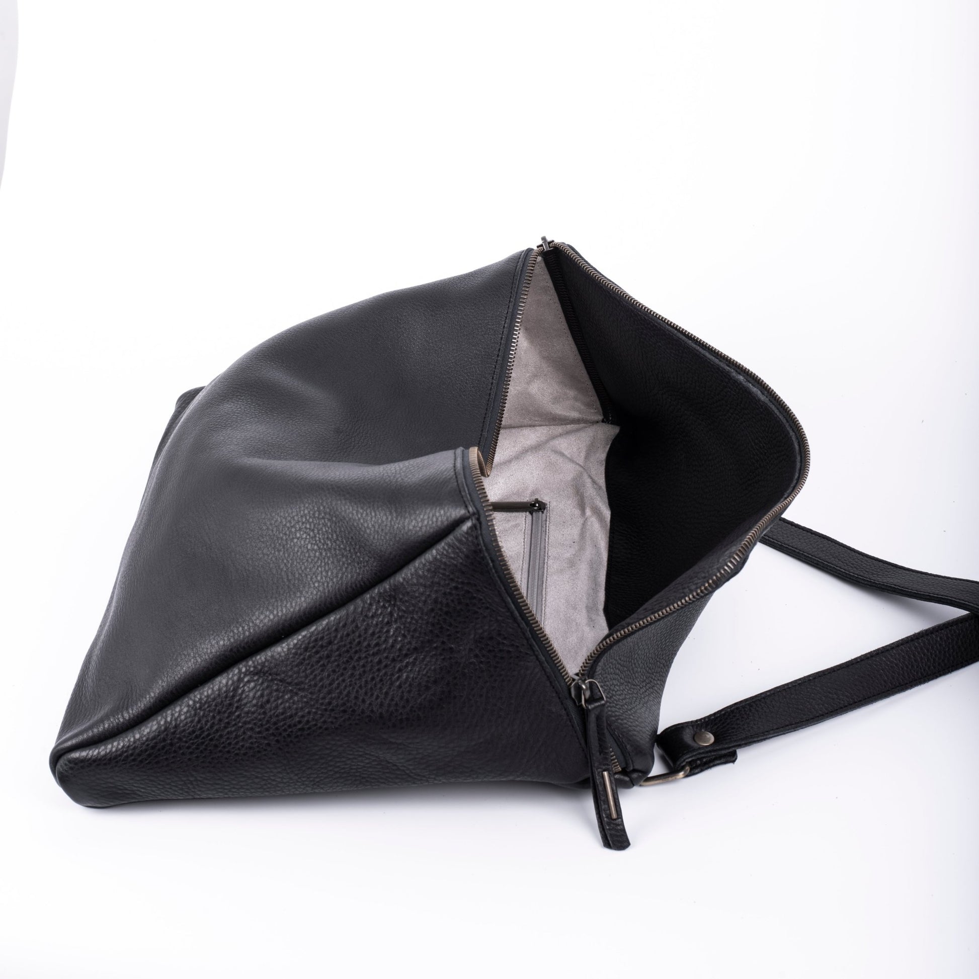 Saada martellato nero - borsa a tracolla in pelle nera - Marta Ray