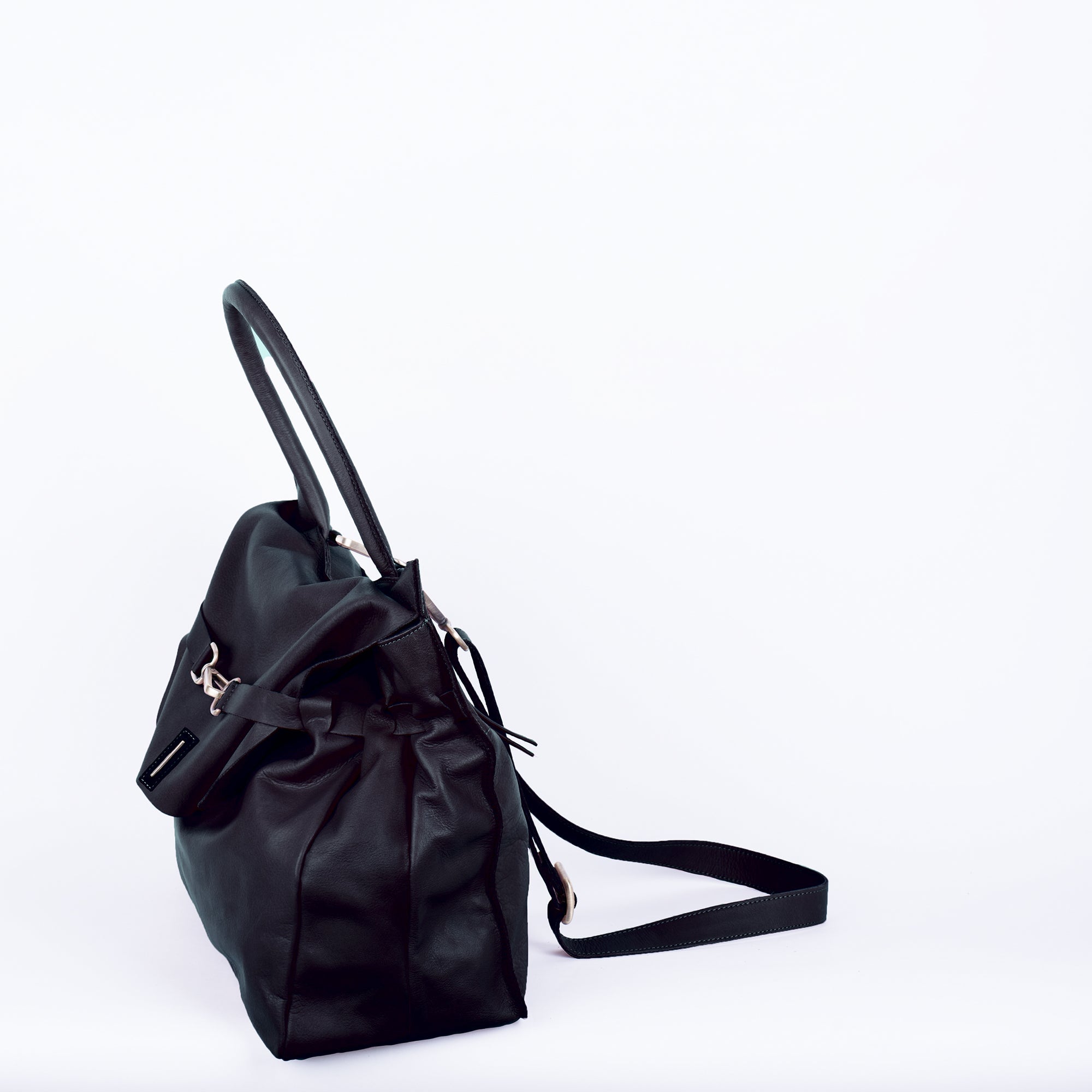 Selma mousse nero - borsa a tracolla in pelle nera - Marta Ray